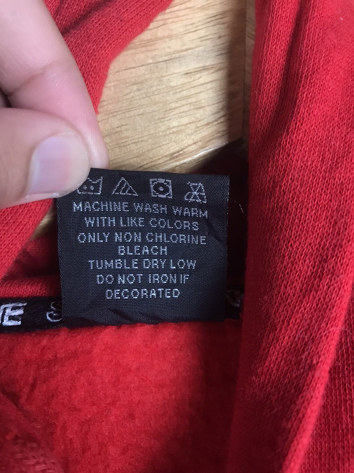 Japanese Brand DLL Skkone red hoodie Sweater #2725 Size US M / EU 48-50 / 2 - 7 Thumbnail