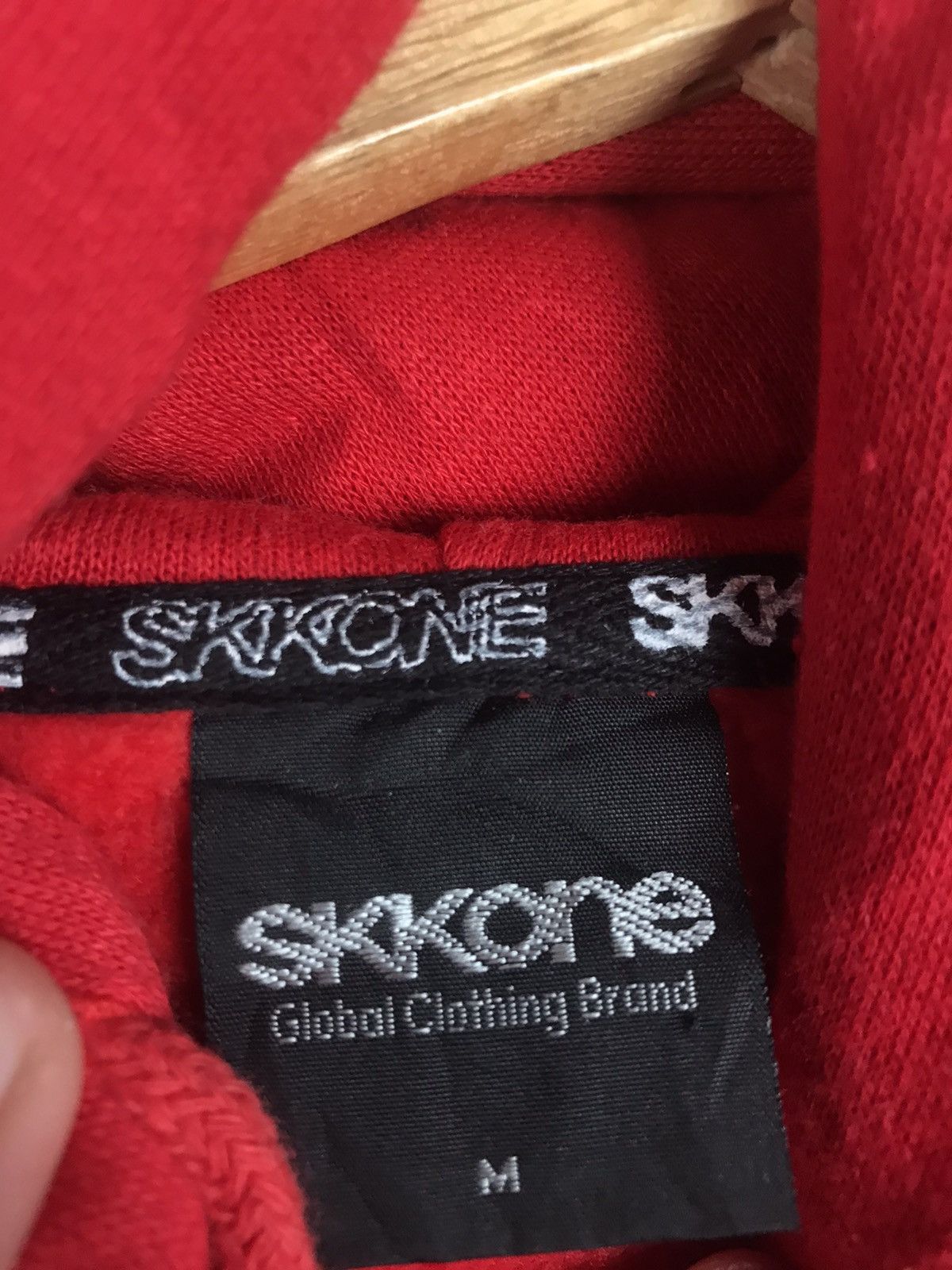 Japanese Brand DLL Skkone red hoodie Sweater #2725 Size US M / EU 48-50 / 2 - 6 Thumbnail