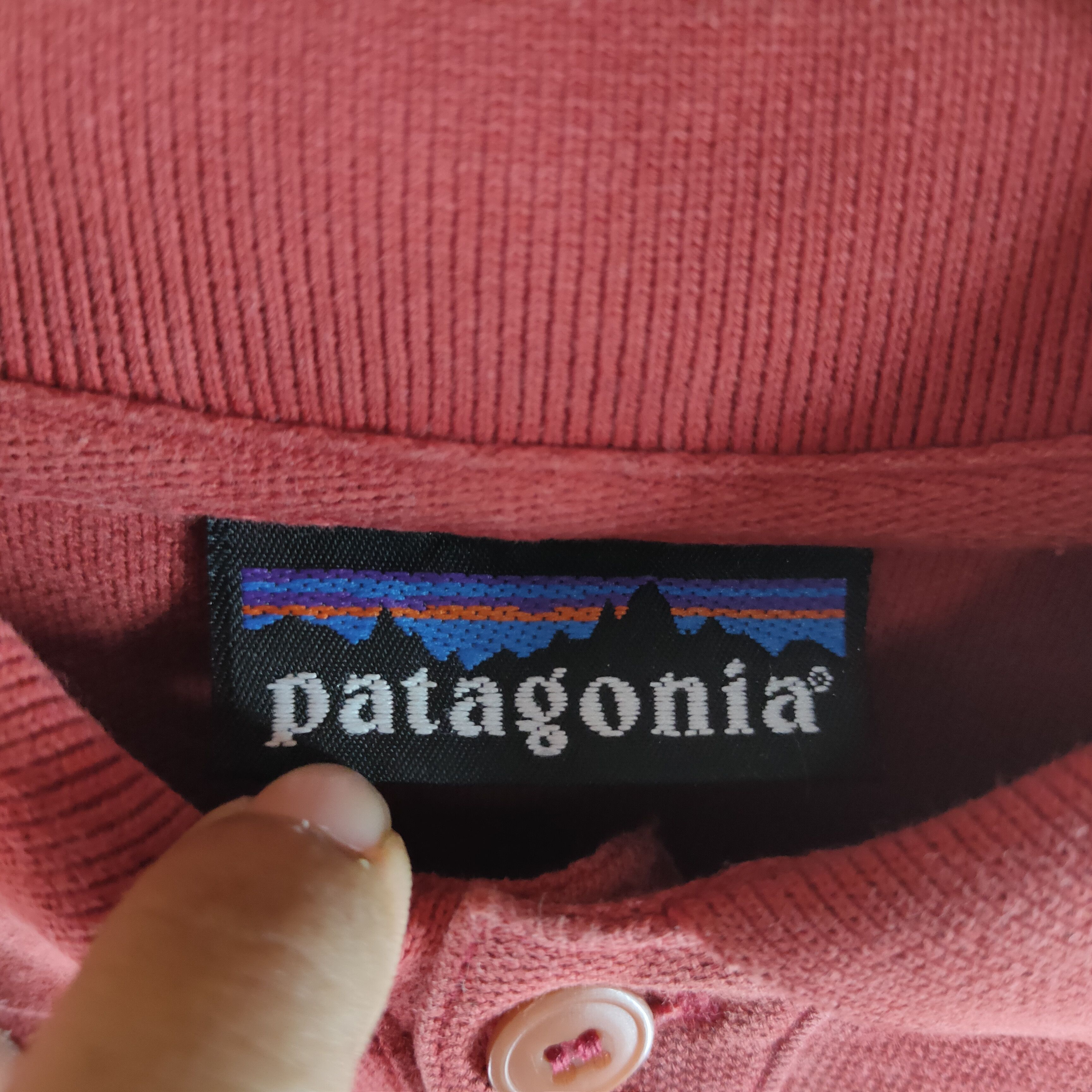 Patagonia PATAGONIA Embroidery Small Spell Out Polo Shirt Size US XL / EU 56 / 4 - 3 Thumbnail