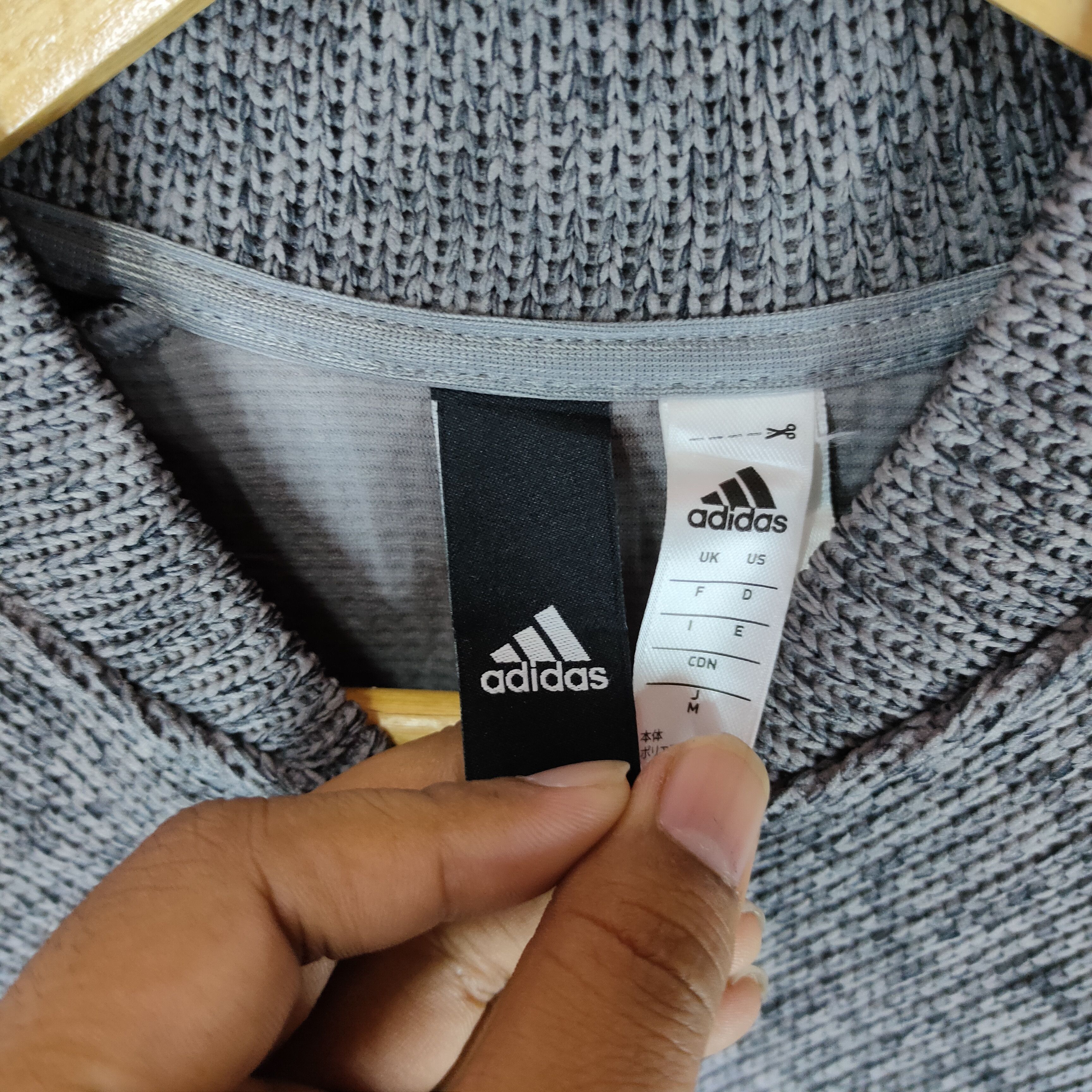 Adidas ADIDAS CLIMALITE Embroidery Logo Full Zipper Swwater Size US M / EU 48-50 / 2 - 3 Thumbnail