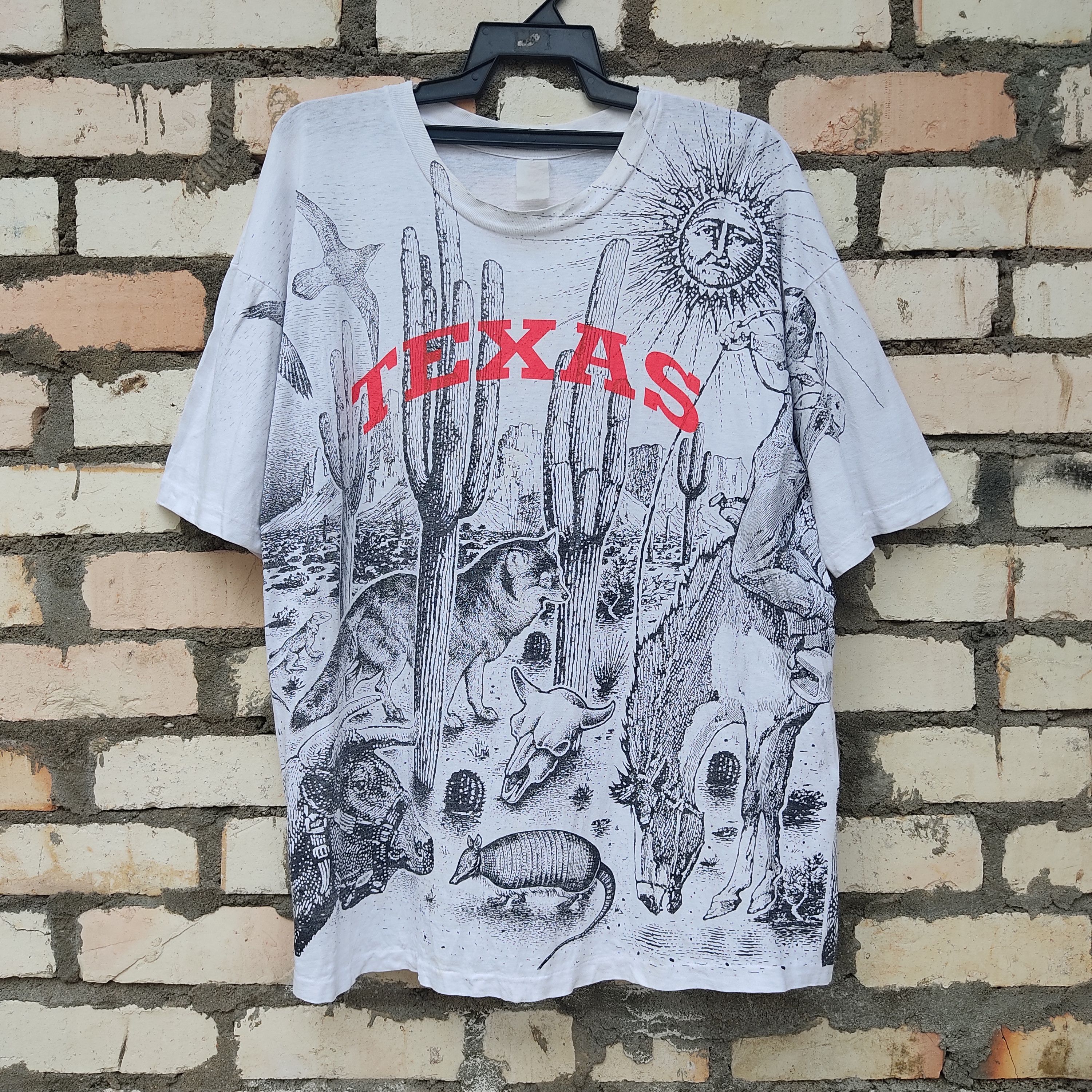 Habitat VINTAGE Texas OverPrint Animal T Shirts Size US XL / EU 56 / 4 - 1 Thumbnail