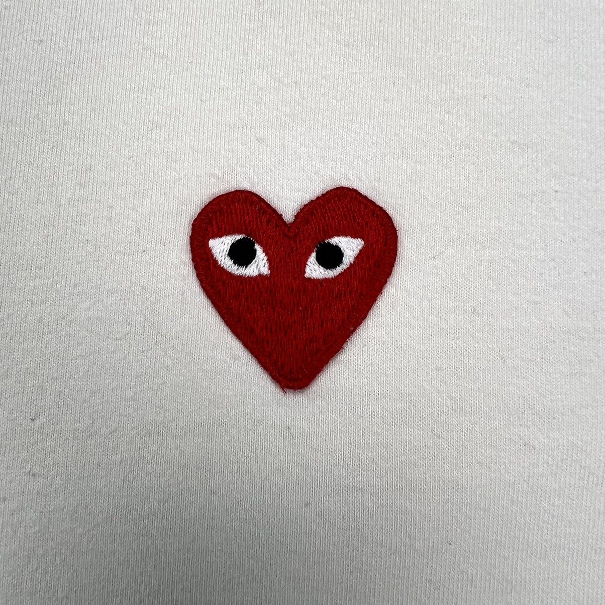 Comme des Garcons CDG Comme Des Garcon Play Heart Tee Size US S / EU 44-46 / 1 - 2 Thumbnail