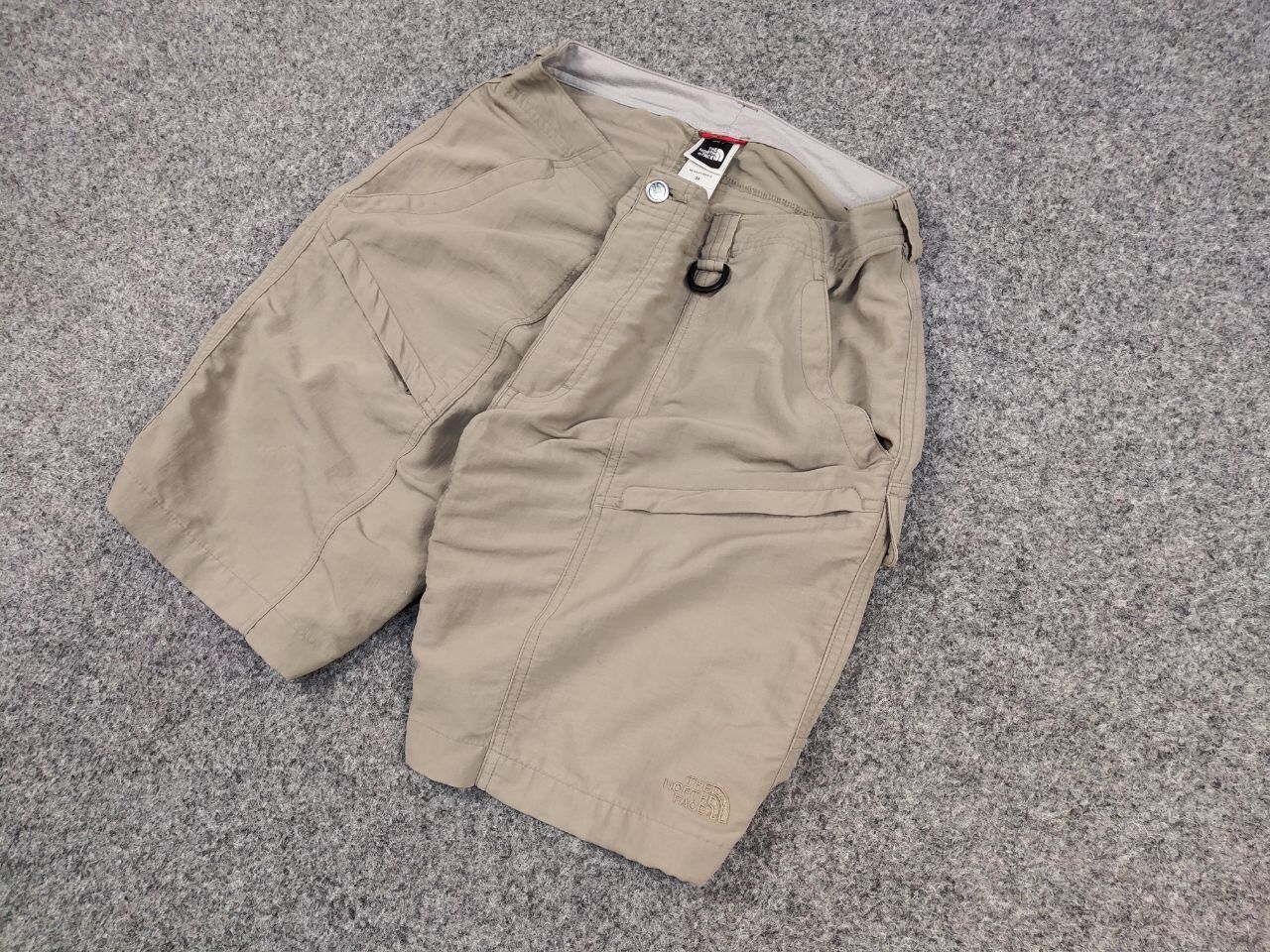 The North Face Vintage 90's The North Face Nylon Cargo Casual Shorts Size US 34 / EU 50 - 3 Thumbnail