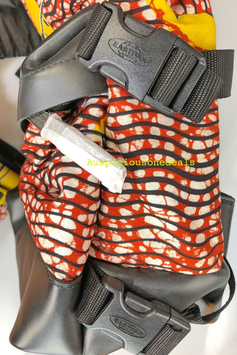 Eastpak eastpak x vlisco harvey bouterse “speed bird”pak'r backpak Size ONE SIZE - 18 Thumbnail