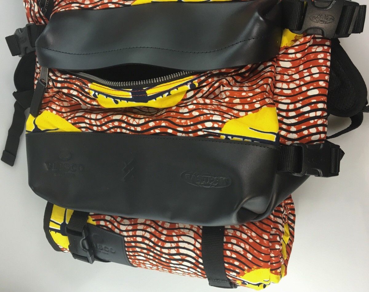 Eastpak eastpak x vlisco harvey bouterse “speed bird”pak'r backpak Size ONE SIZE - 23 Thumbnail