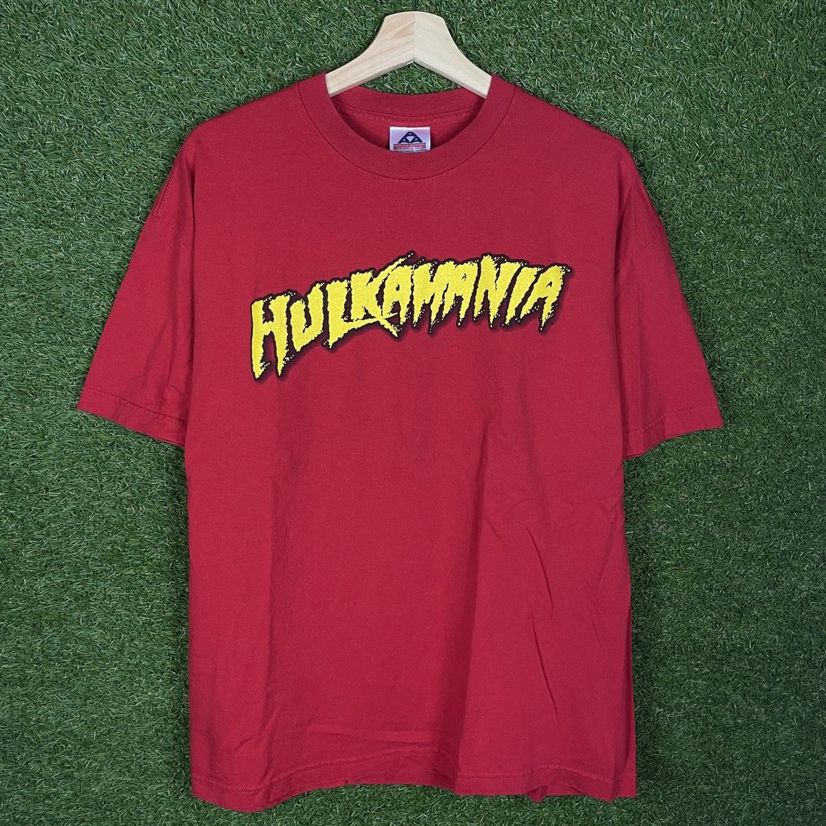 T-shirt Vintage Hulkamania WWE - Rouge - Taille M - Neuf Sans étiquettes - Style Rétro