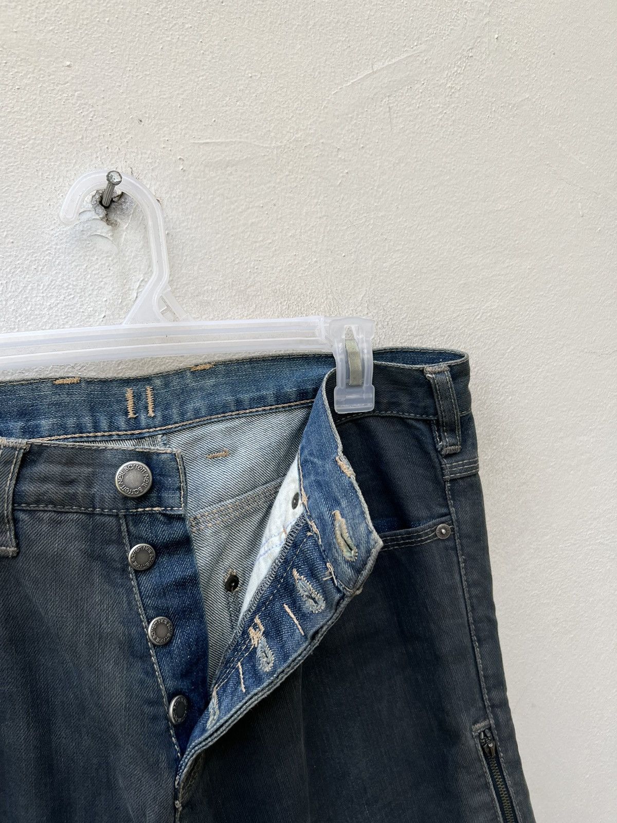 Neil Barrett Vintage Neil Barret Italy Waxed Denim Jeans Size US 32 / EU 48 - 5 Thumbnail