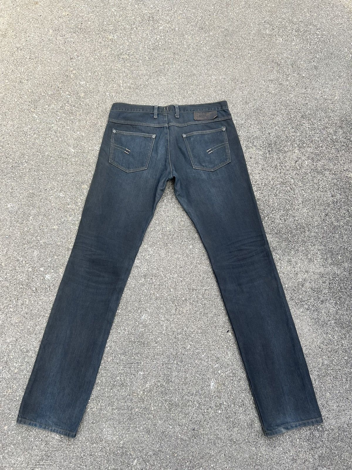 Neil Barrett Vintage Neil Barret Italy Waxed Denim Jeans Size US 32 / EU 48 - 2 Thumbnail