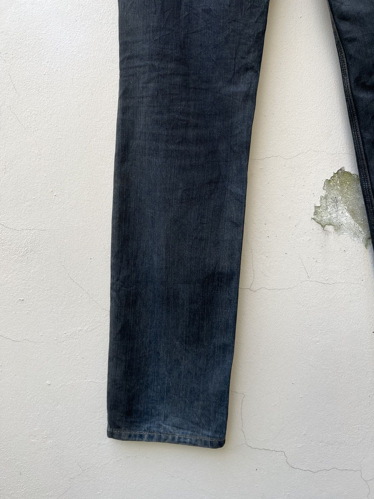 Neil Barrett Vintage Neil Barret Italy Waxed Denim Jeans Size US 32 / EU 48 - 16 Thumbnail