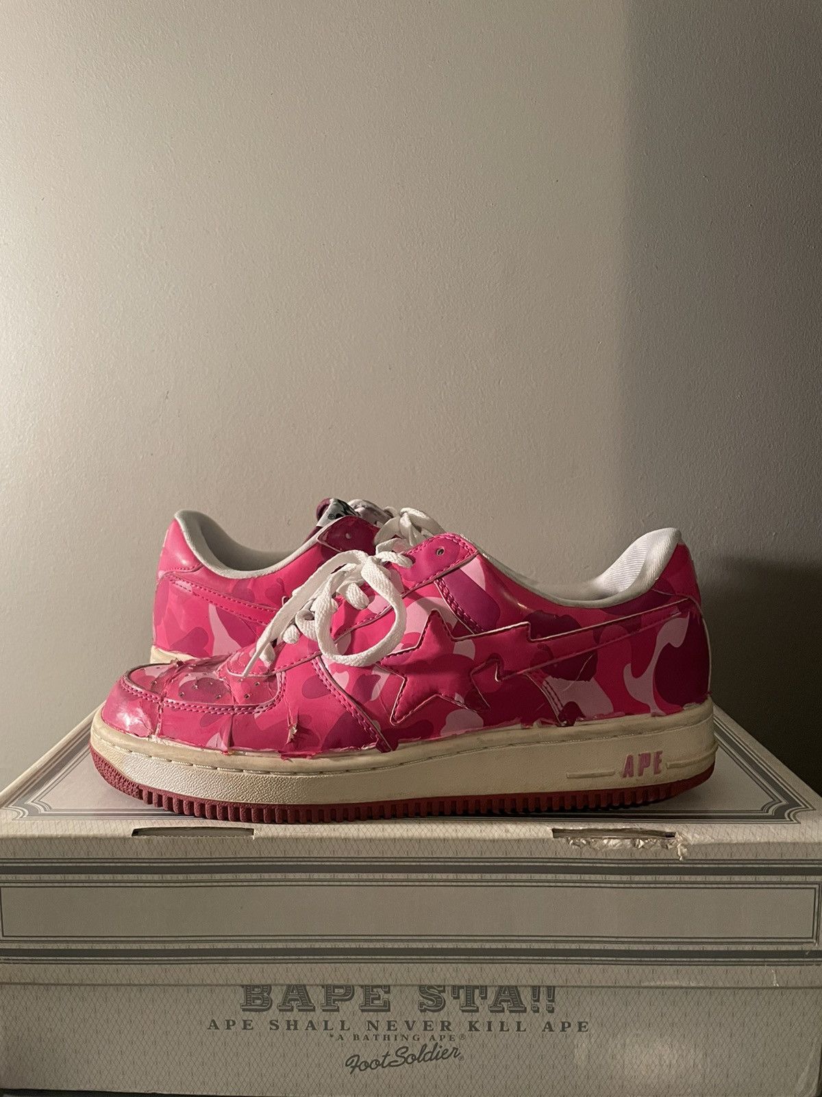 Bape Bape Pink camo bapesta Size US 10.5 / EU 43-44 - 1 Thumbnail