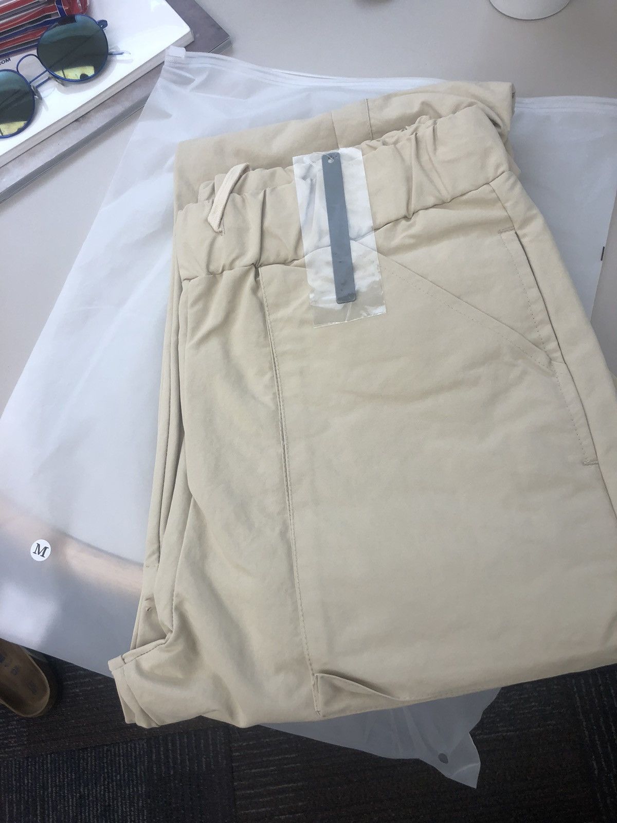 jacov WhoIsJacov Jacov Six Pocket Cargos Bone Medium Size US 30 / EU 46 - 2 Thumbnail