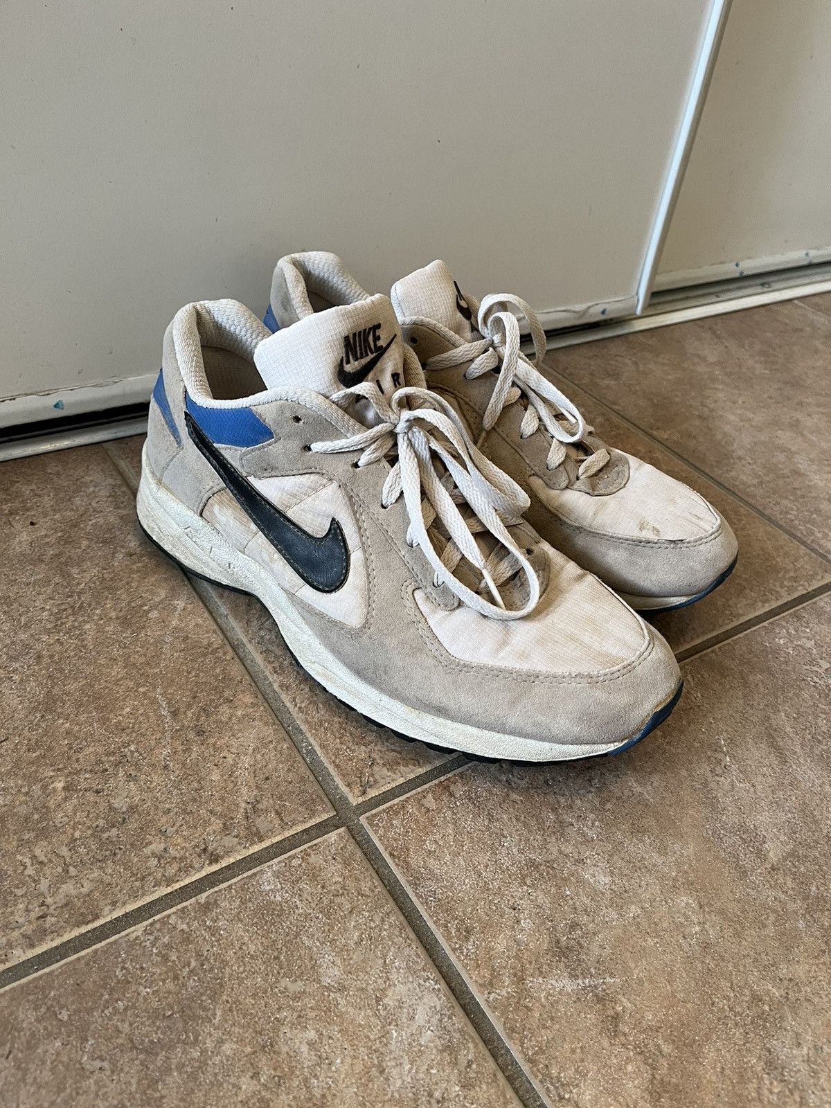 1993 Nike Icarus Shoes Sneakers Vintage 90s