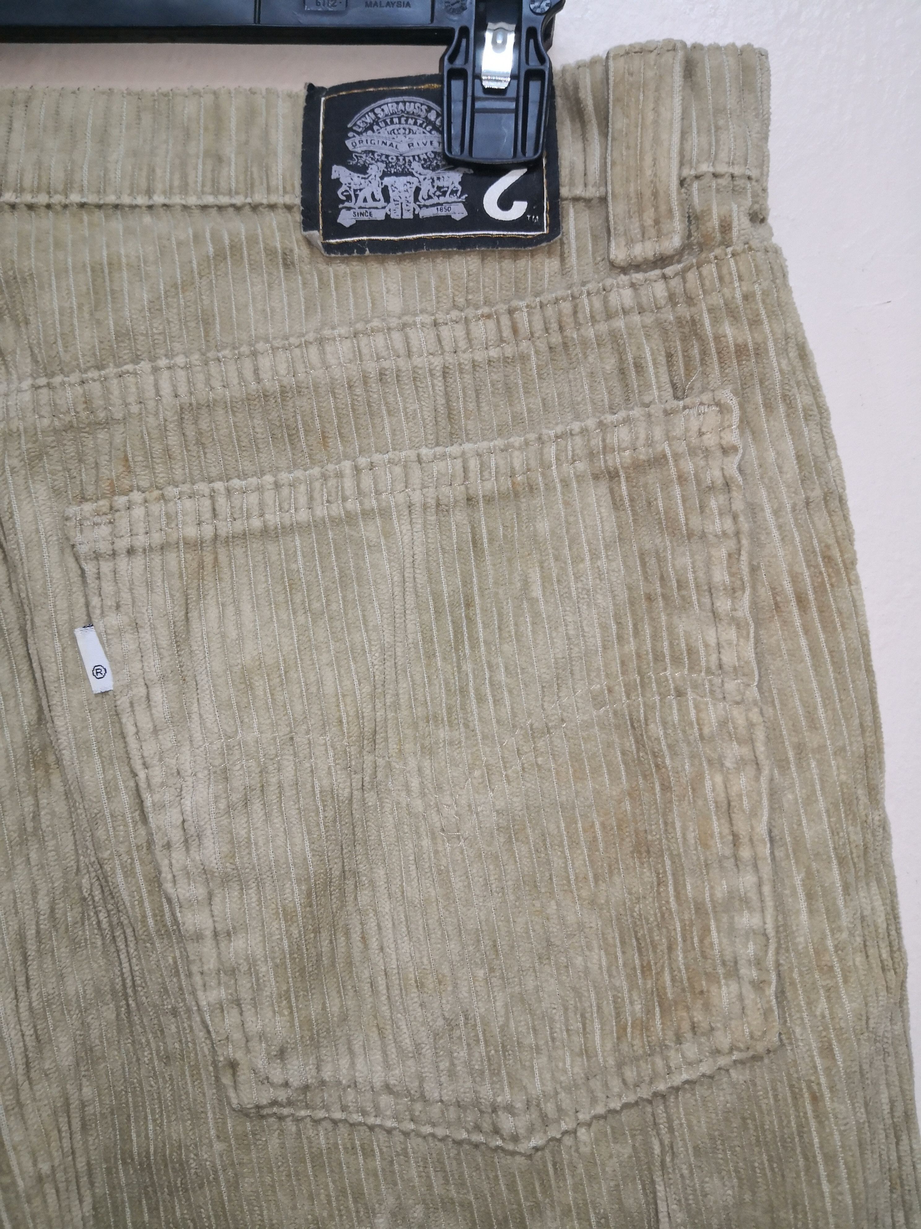 Levi's × Levi's Vintage Clothing × Vintage Vintage Levi's Corduroy x American Vintage x Pants Size US 34 / EU 50 - 11 Thumbnail