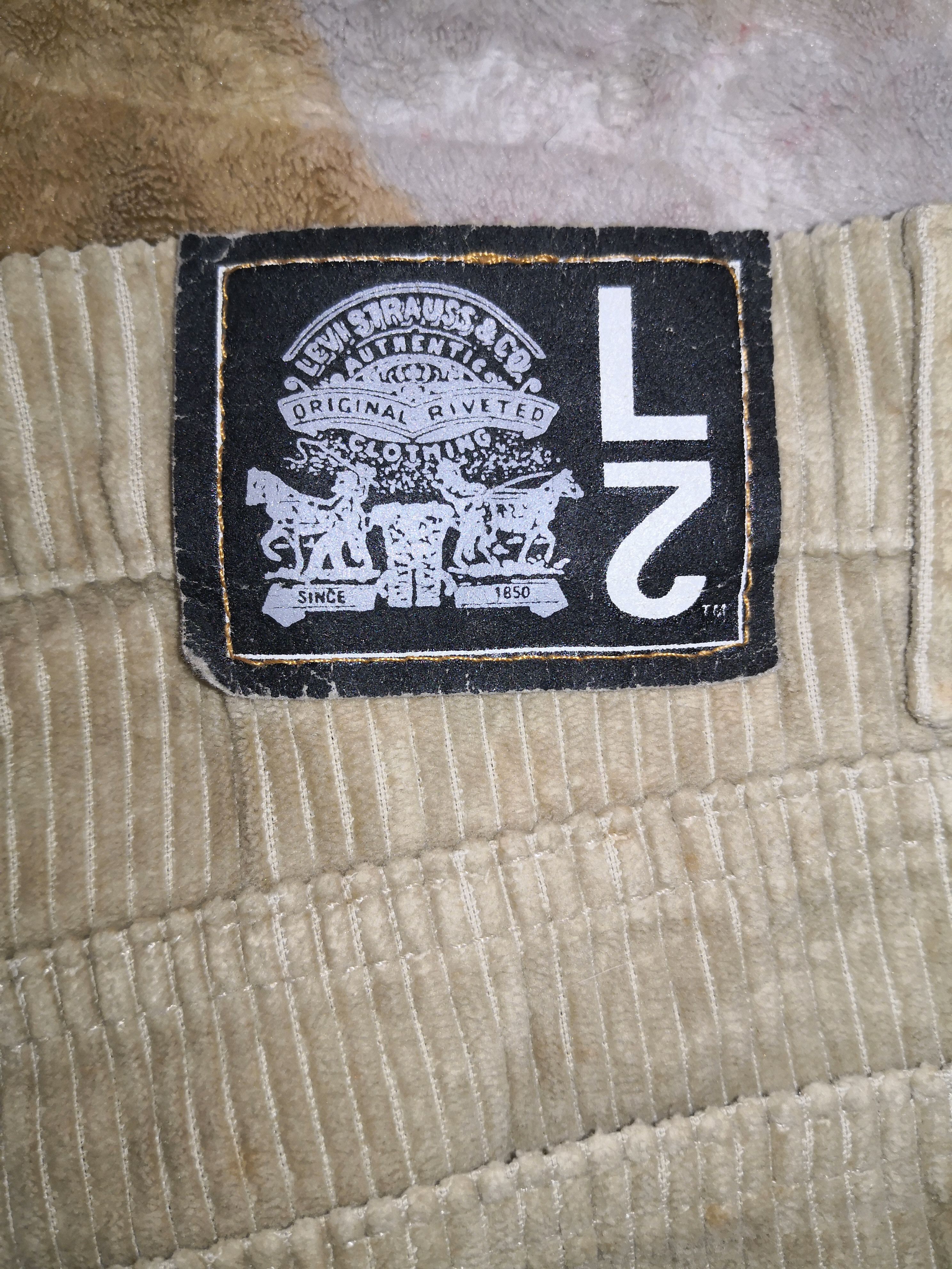 Levi's × Levi's Vintage Clothing × Vintage Vintage Levi's Corduroy x American Vintage x Pants Size US 34 / EU 50 - 12 Thumbnail