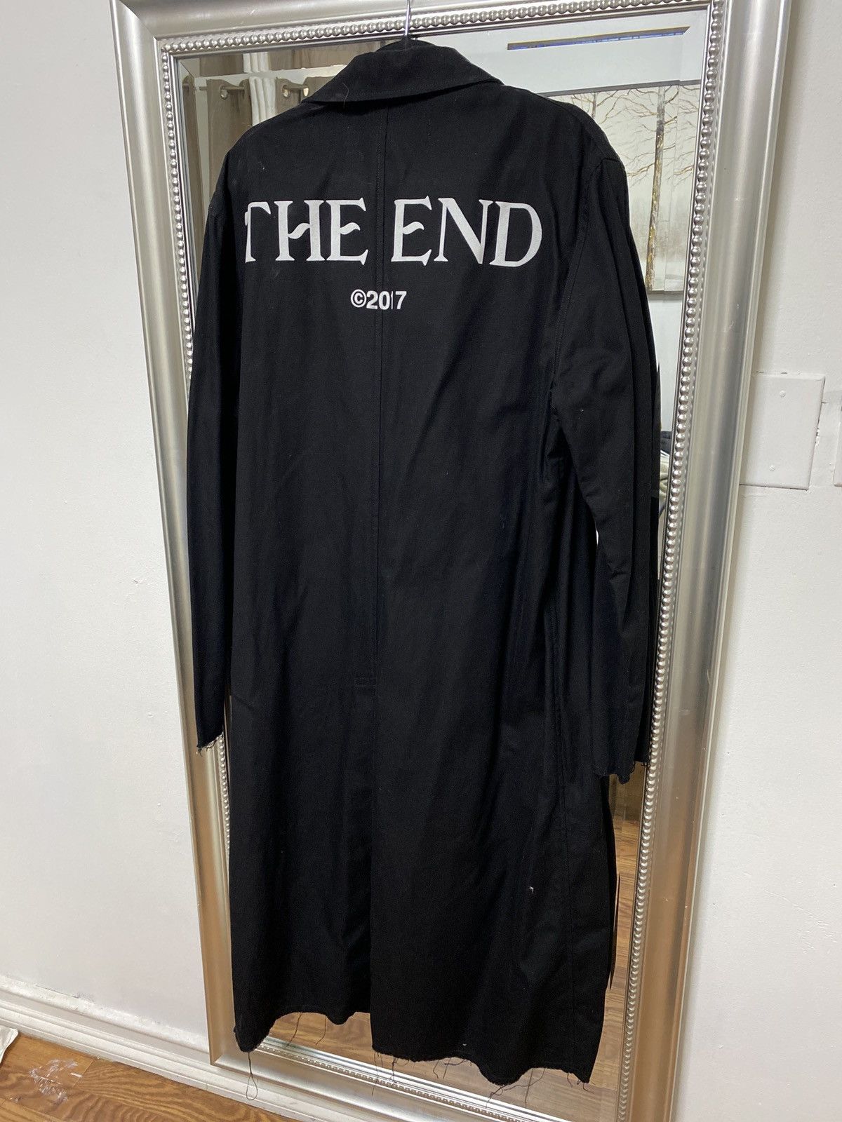 Off-White 2017 Off-White "The End" Trench Coat Size US M / EU 48-50 / 2 - 2 Thumbnail