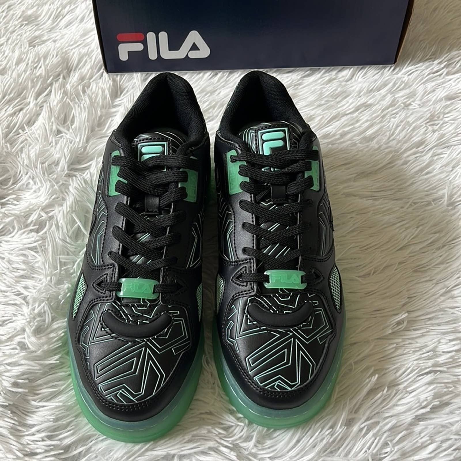 fila teratach 600 glow in the dark