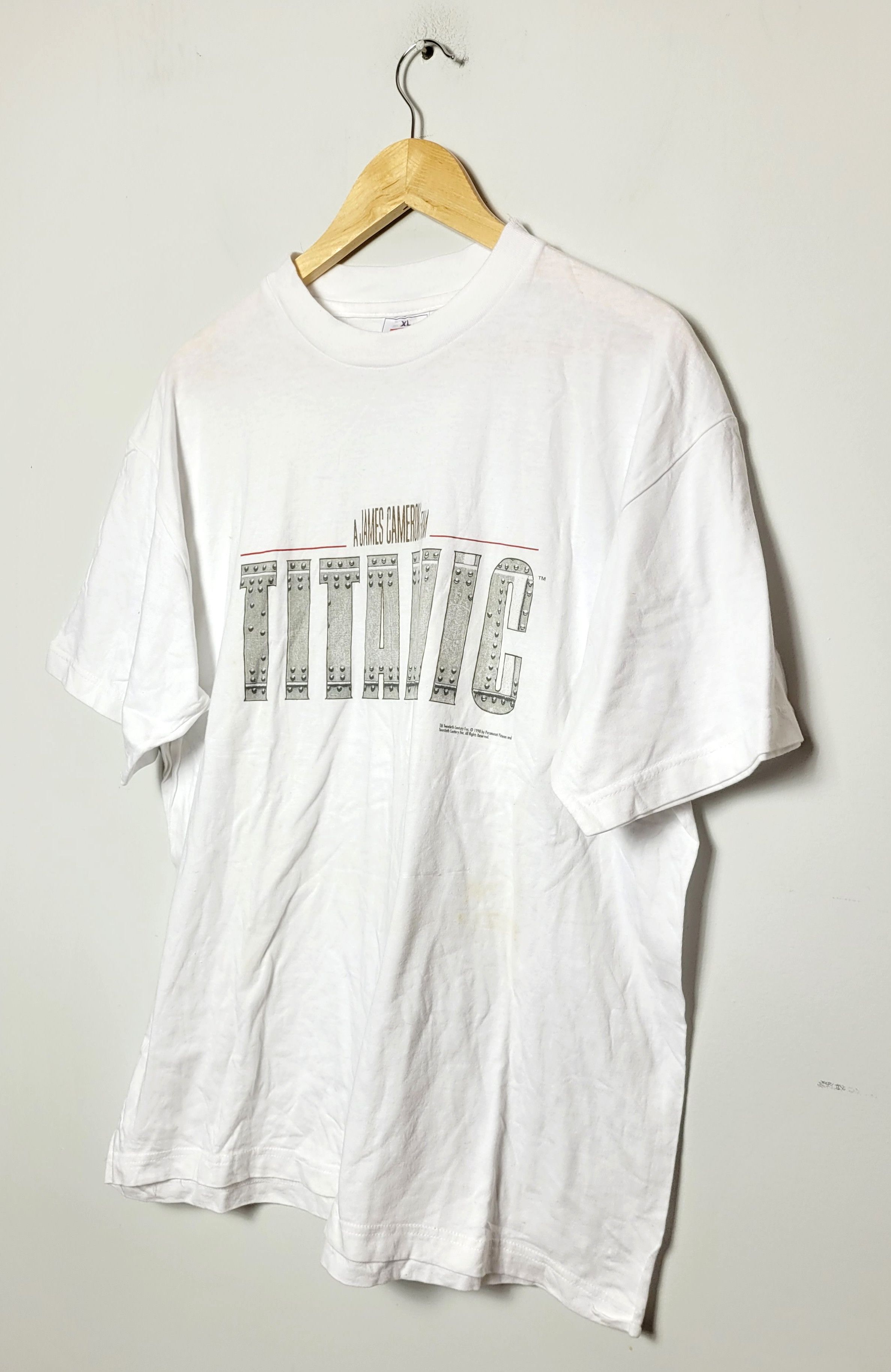 Hanes × Vintage 1998 Titanic James Cameron Hanes vintage t-shirt Size US XL / EU 56 / 4 - 2 Thumbnail