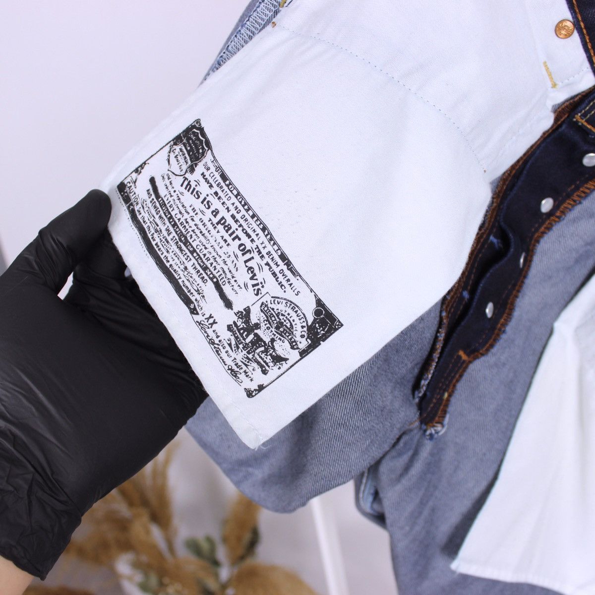 Denime Vintage Levi’s Lot 501 Red Tab Denim Short Size US 32 / EU 48 - 8 Thumbnail