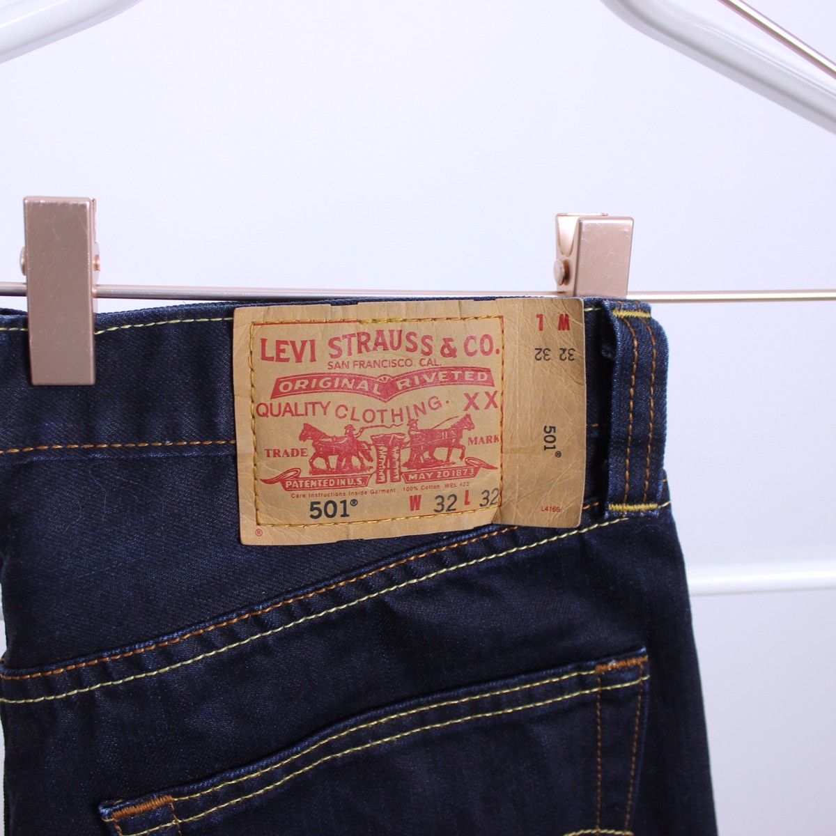 Denime Vintage Levi’s Lot 501 Red Tab Denim Short Size US 32 / EU 48 - 3 Thumbnail