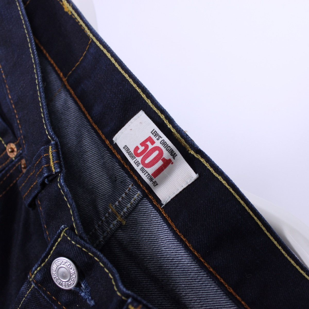 Denime Vintage Levi’s Lot 501 Red Tab Denim Short Size US 32 / EU 48 - 5 Thumbnail