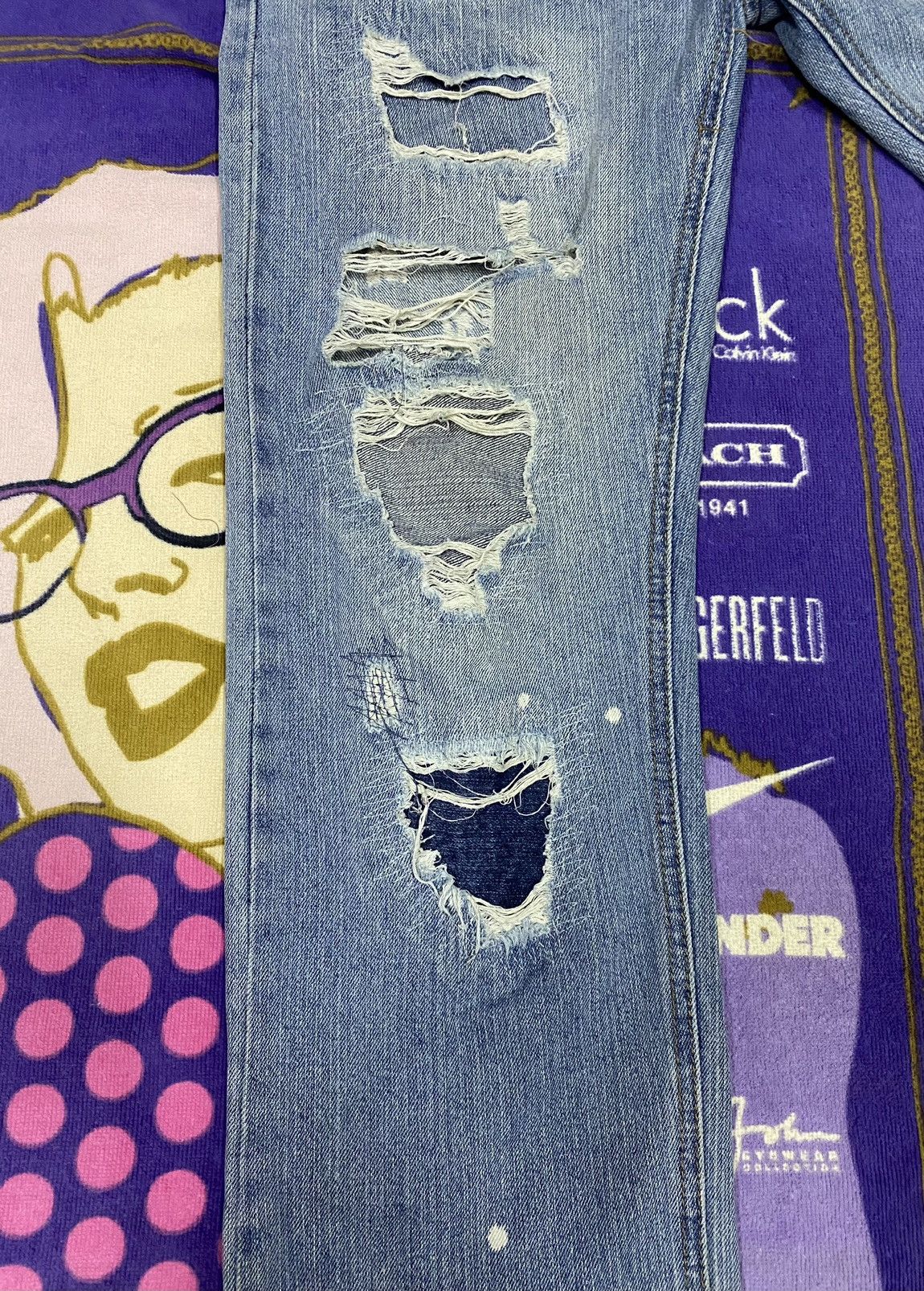 Pure Blue Japan PURE BLUE JAPAN Distressed Denim x Rare Size US 32 / EU 48 - 6 Thumbnail