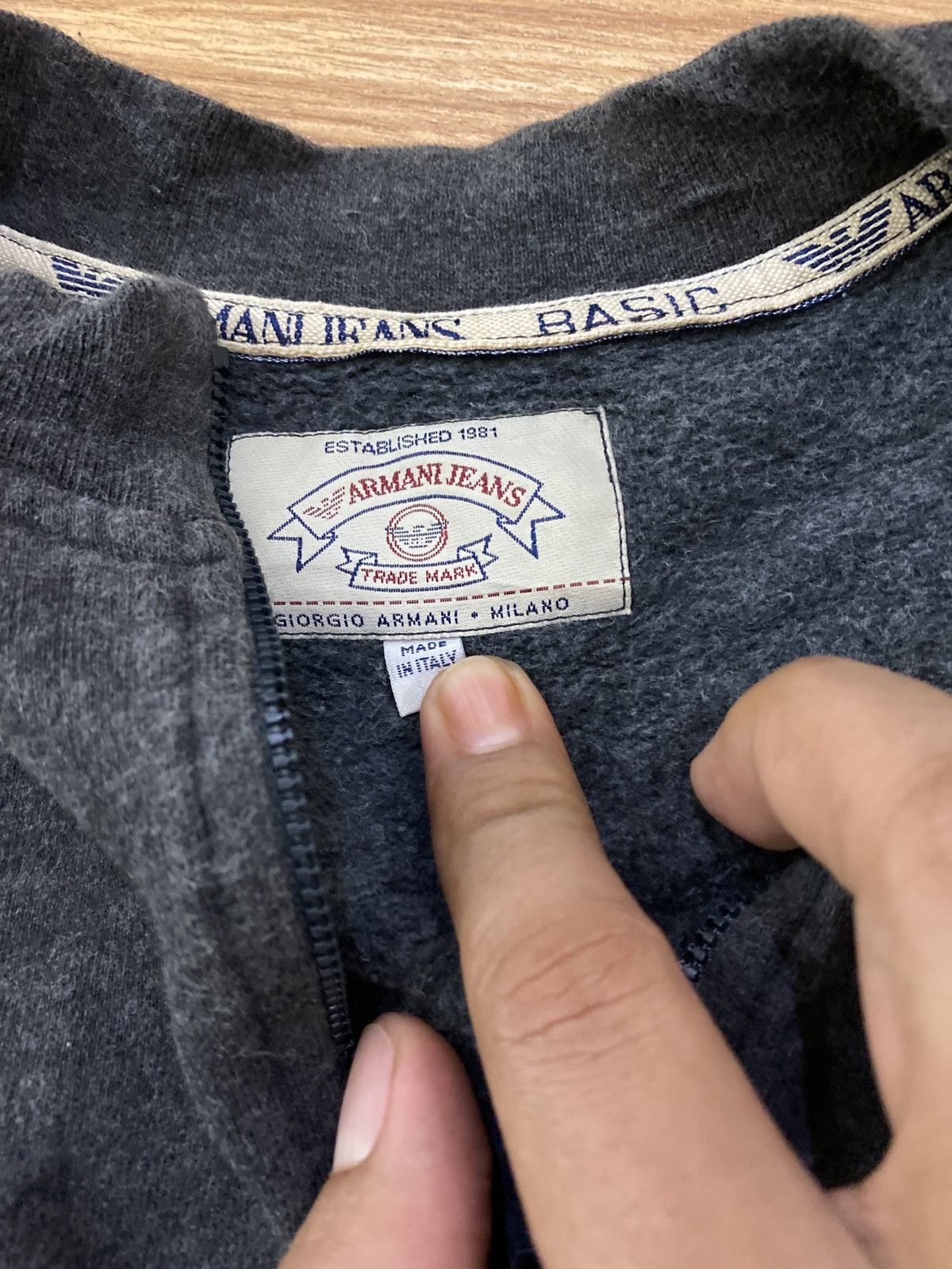 Armani 🔥SALE🔥ARMANI JEANS MADE IN ITALY PULLOVER Size US L / EU 52-54 / 3 - 6 Thumbnail