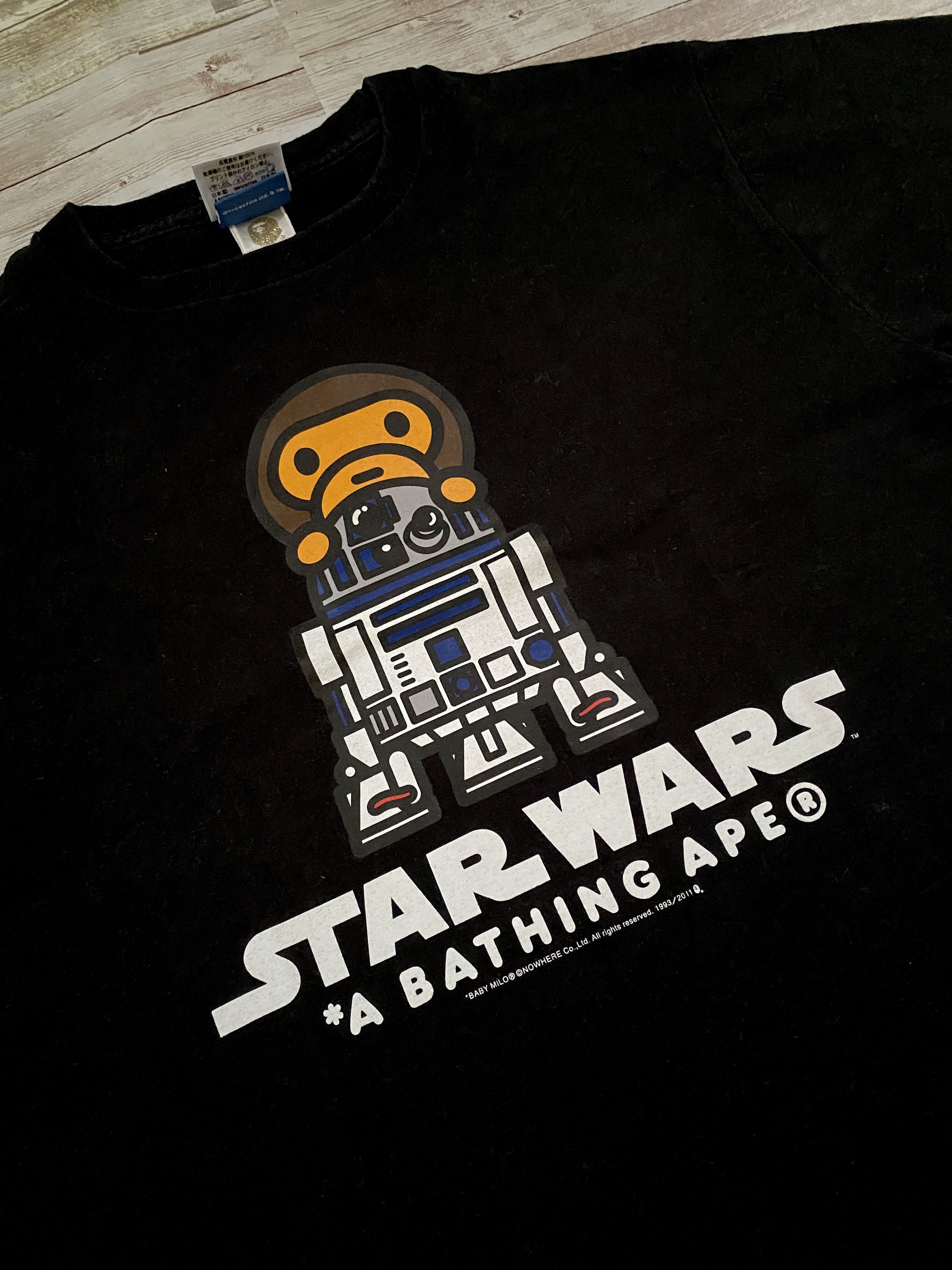 AW11 R2-D2 on Milo Tee