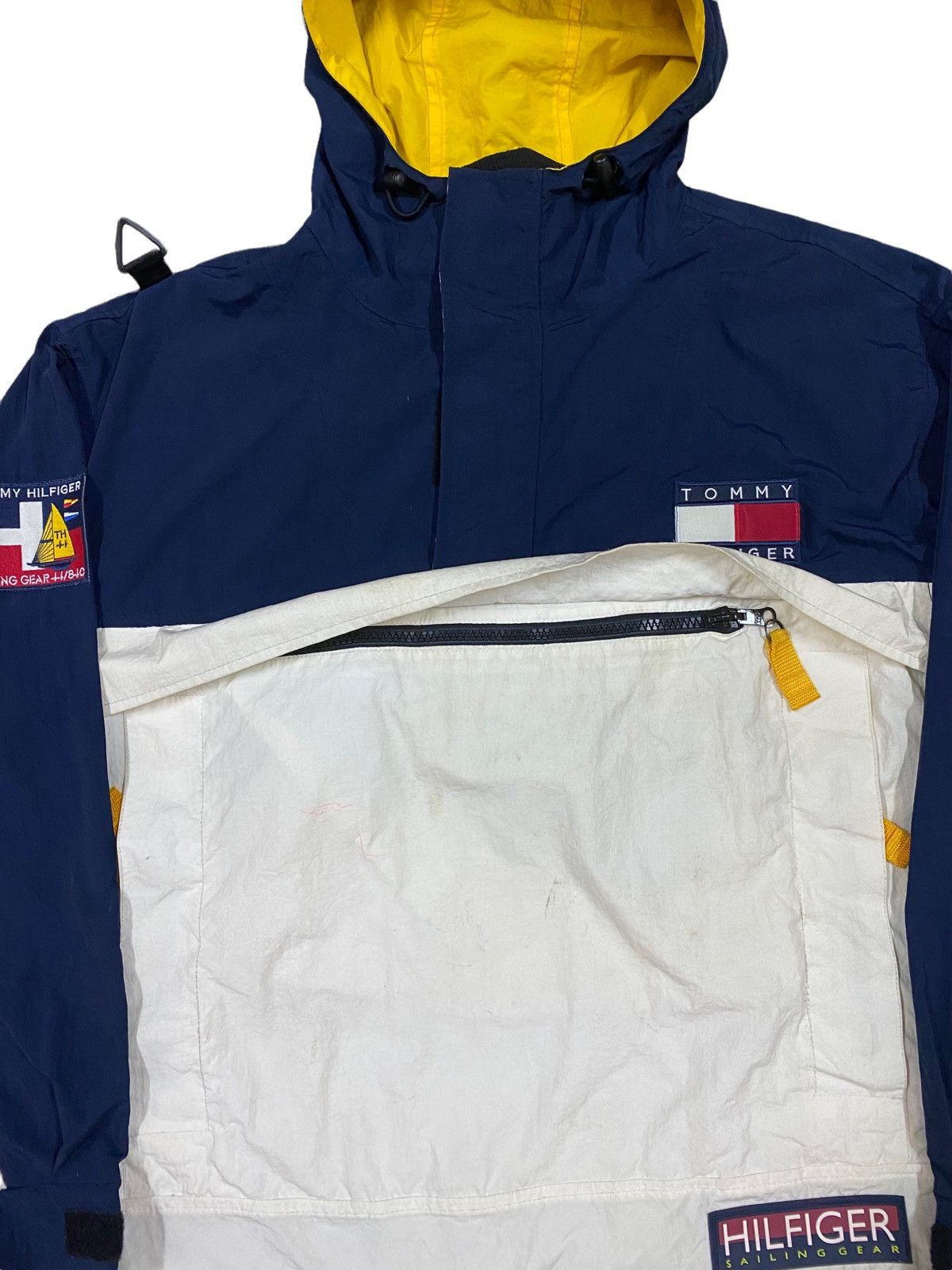 Tommy Hilfiger × Vintage Vtg🔥90’s Tommy Hilfiger Sailing Gear Pocketable Jacket Size US L / EU 52-54 / 3 - 6 Thumbnail