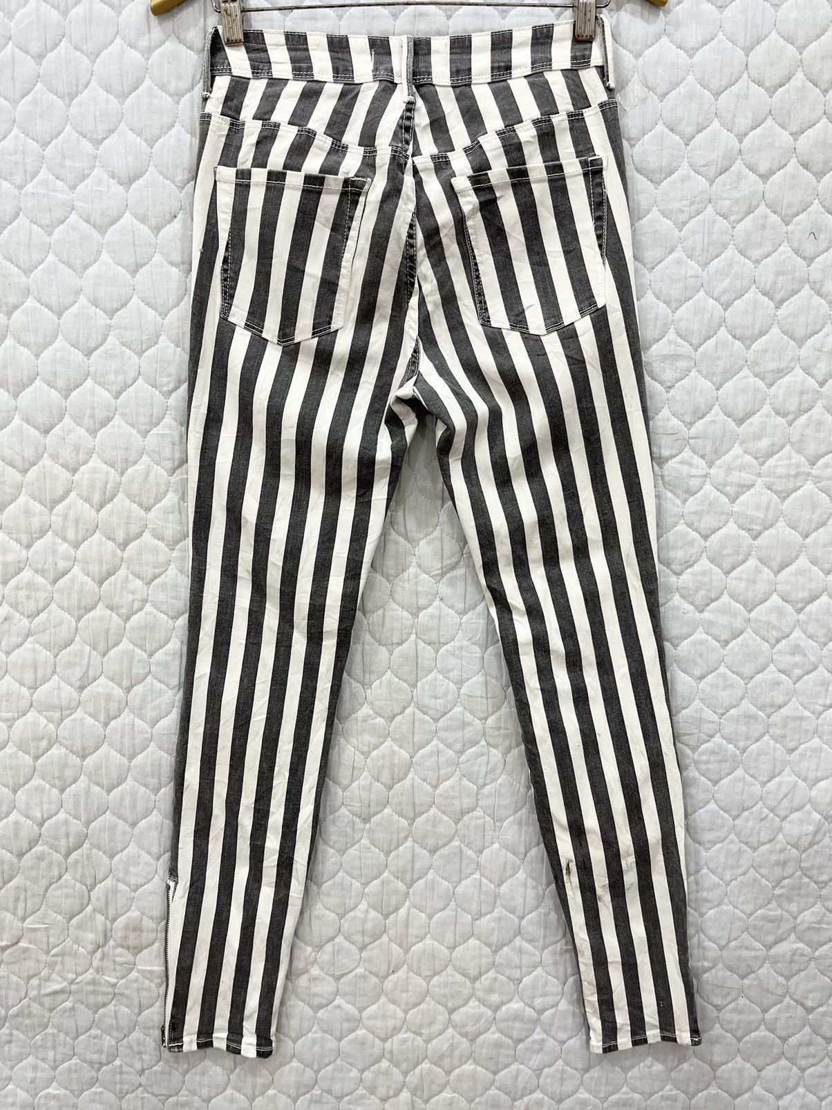 Bullhead Denim Co. (Hh). BULLHEAD DENIM CO STRETCH PANTS Size US 27 - 4 Thumbnail