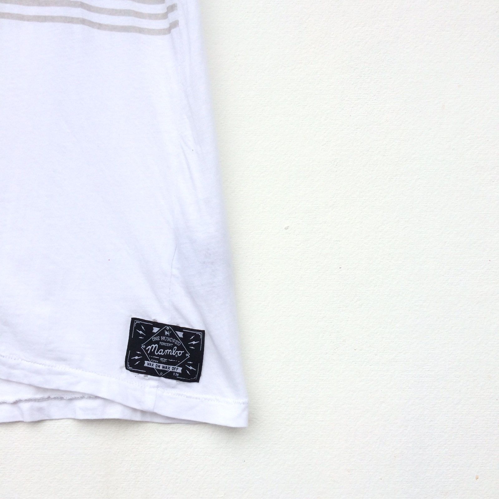 Vintage Mambo WhiteT-shirt | Mambo Pocket Design T-shirt | Mambo M Size US L / EU 52-54 / 3 - 3 Thumbnail