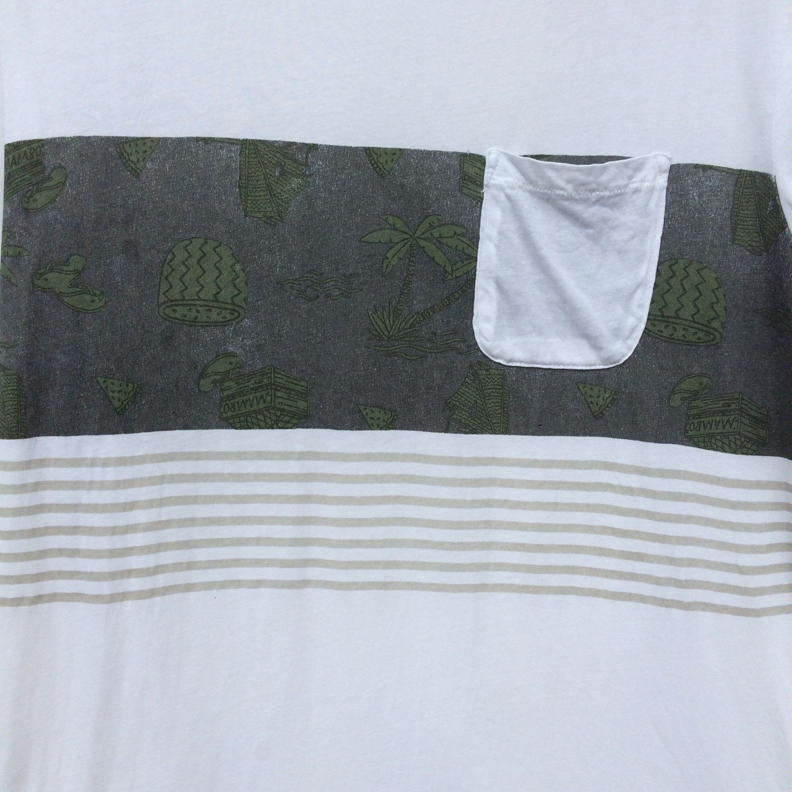 Vintage Mambo WhiteT-shirt | Mambo Pocket Design T-shirt | Mambo M Size US L / EU 52-54 / 3 - 4 Thumbnail