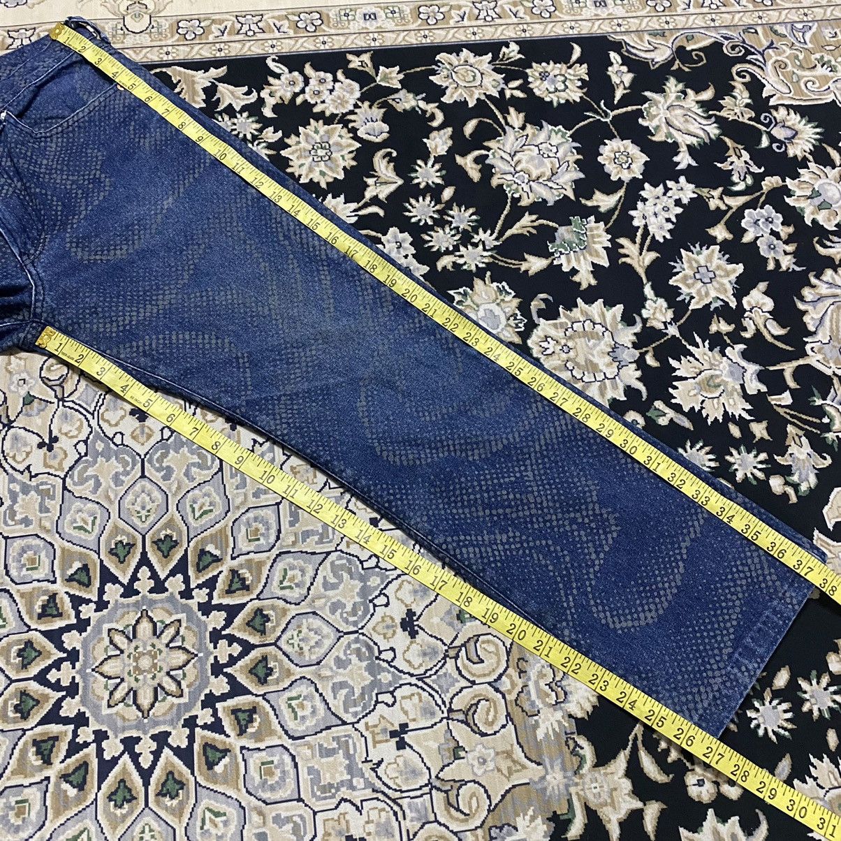 Takeo Kikuchi Takeo Kikuchi Denim Printed Jeans SnakeSkin Style Size US 30 / EU 46 - 18 Thumbnail
