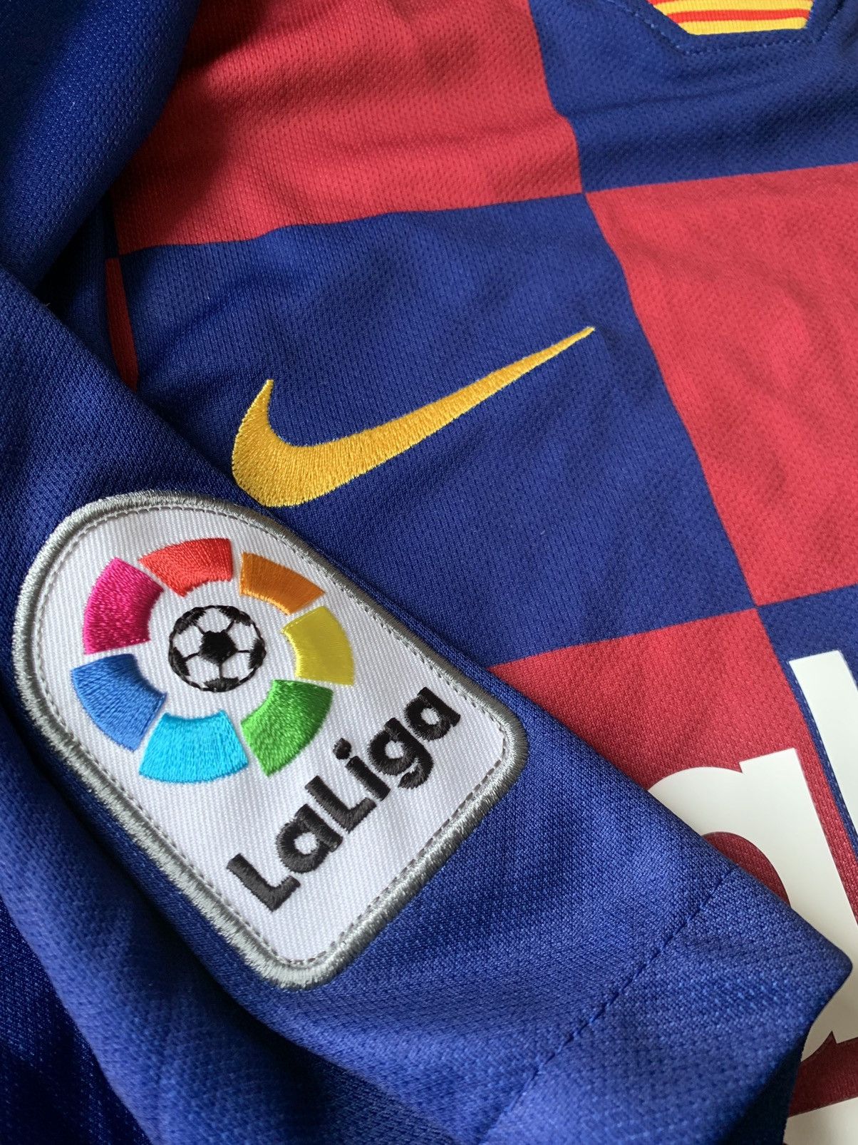 Other Nike Barcelona 2019-2020 soccer jersey home Size US M / EU 48-50 / 2 - 5 Thumbnail