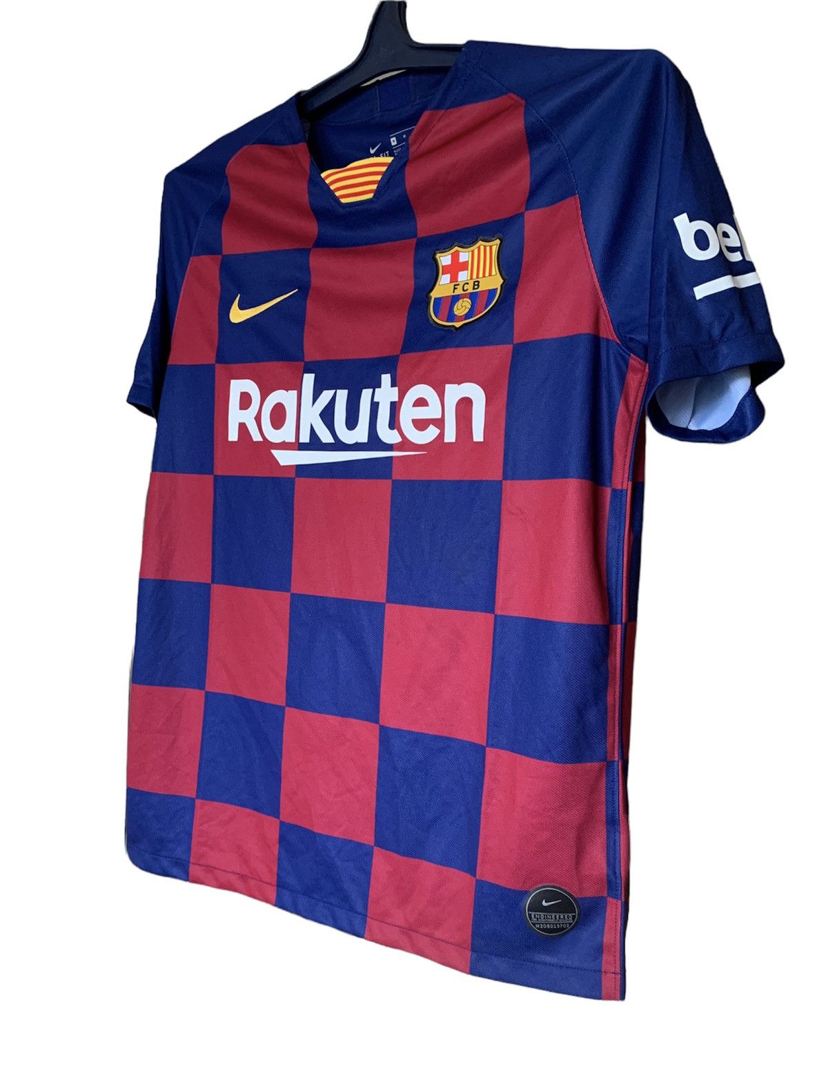 Other Nike Barcelona 2019-2020 soccer jersey home Size US M / EU 48-50 / 2 - 2 Thumbnail