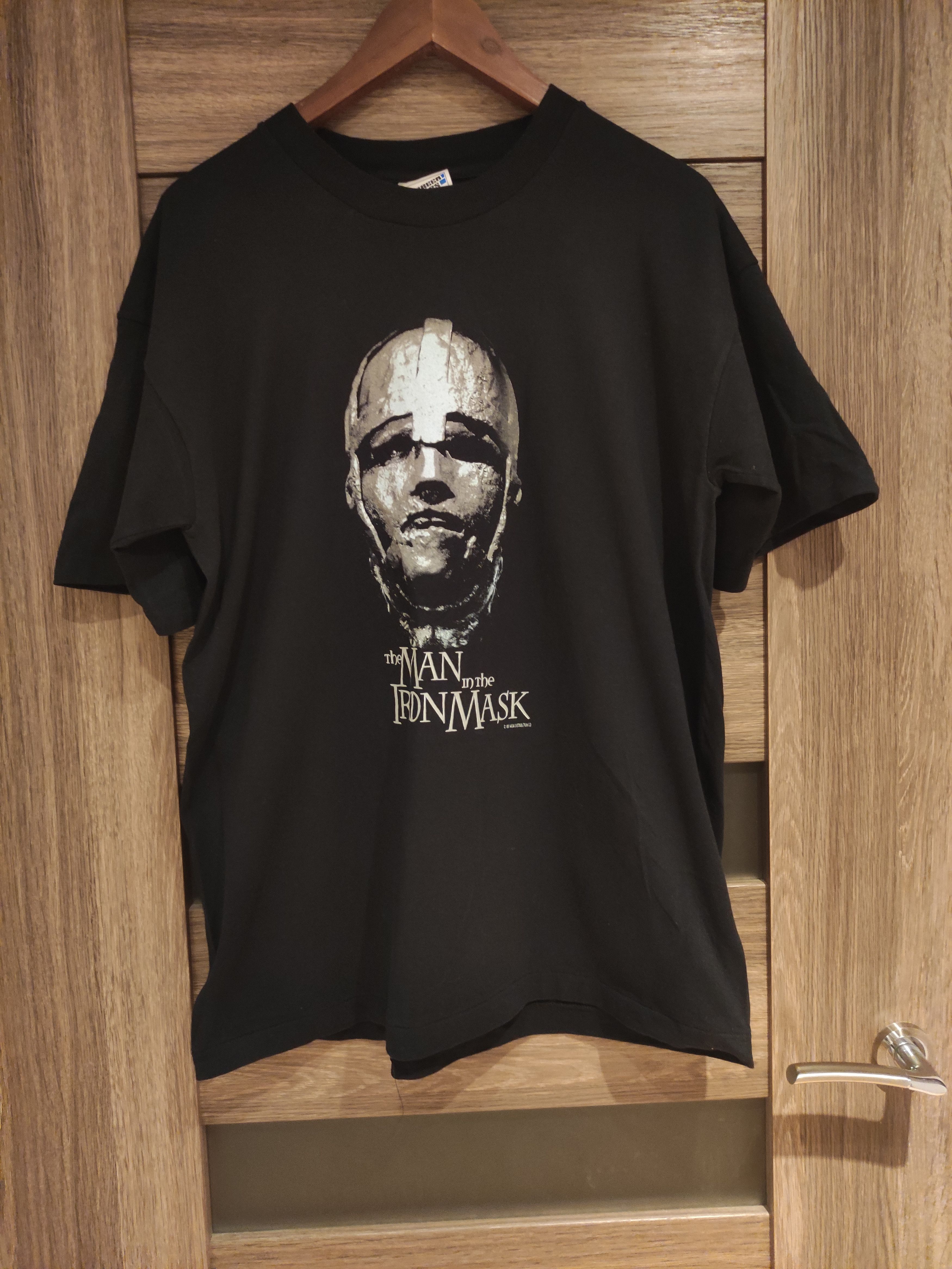 Vintage Vintage T-shirt 90s The Man in the Iron Mask | Grailed