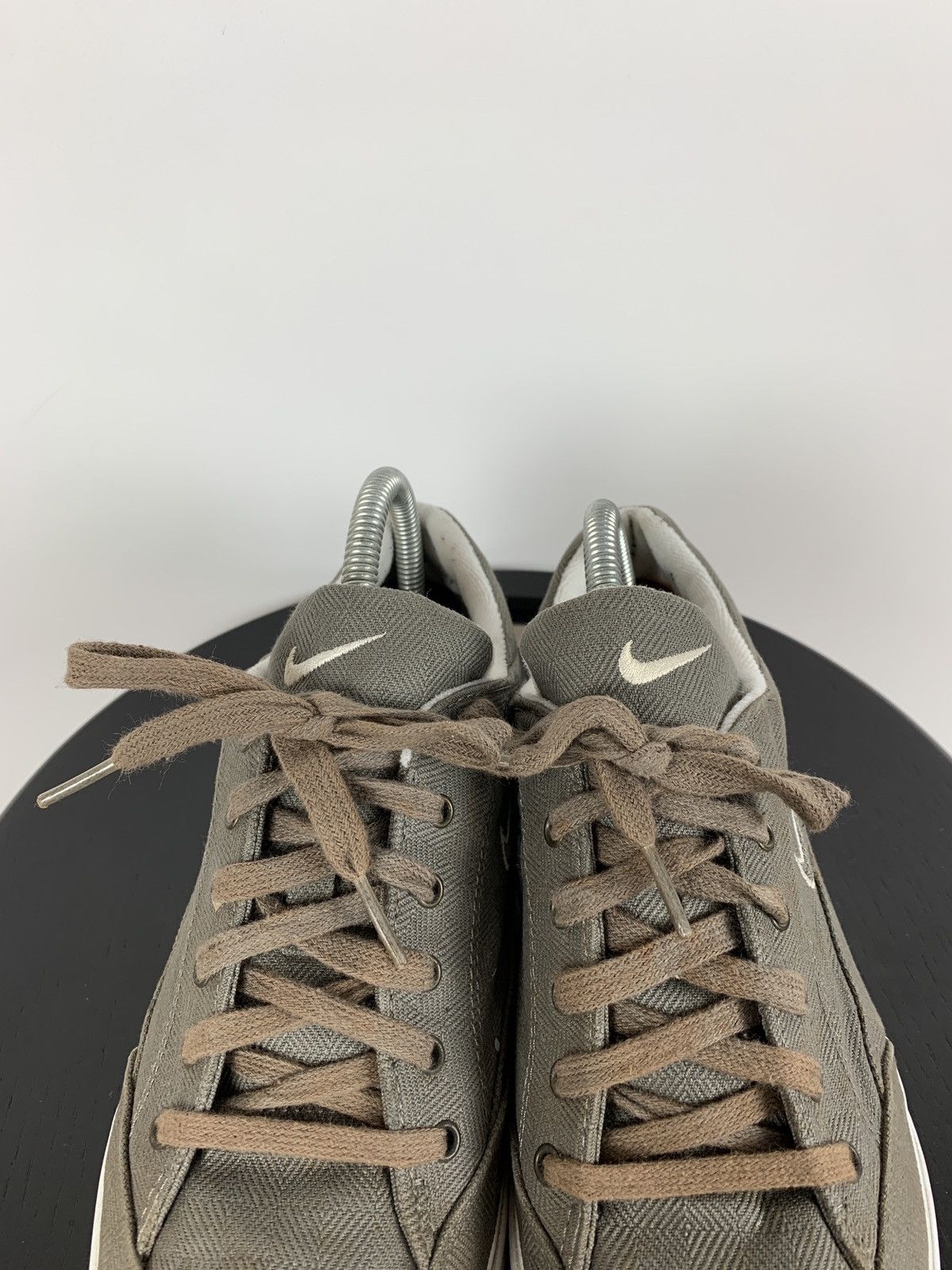 Nike 00s Vintage Nike GTS Canvas Khaki Low Top Sneakers Size US 7 / EU 40 - 11 Thumbnail