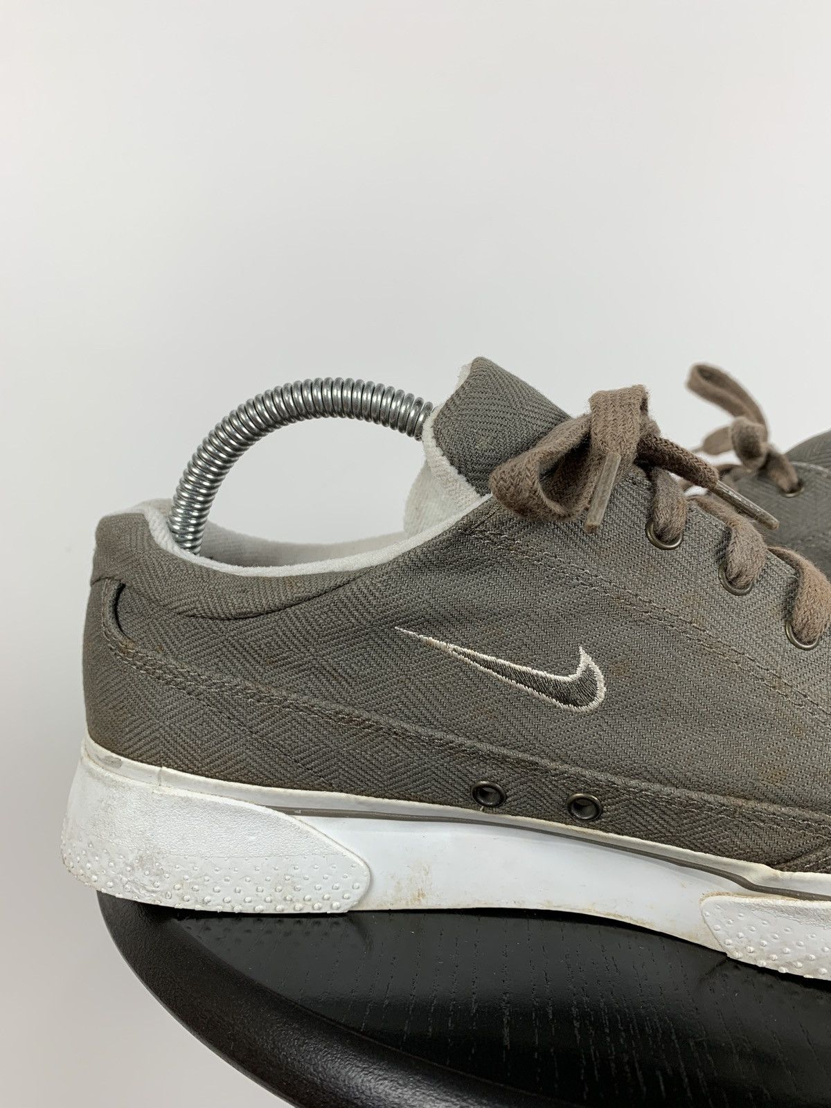 Nike 00s Vintage Nike GTS Canvas Khaki Low Top Sneakers Size US 7 / EU 40 - 16 Thumbnail