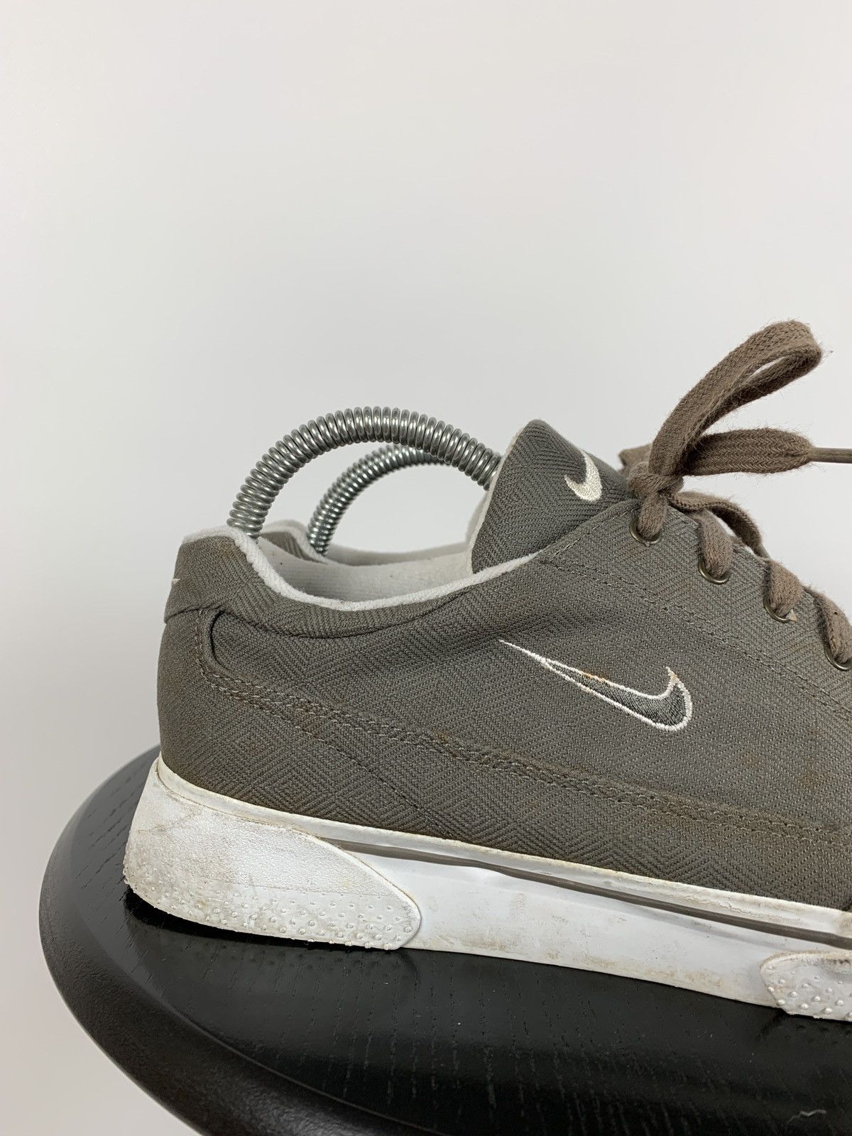 Nike 00s Vintage Nike GTS Canvas Khaki Low Top Sneakers Size US 7 / EU 40 - 12 Thumbnail