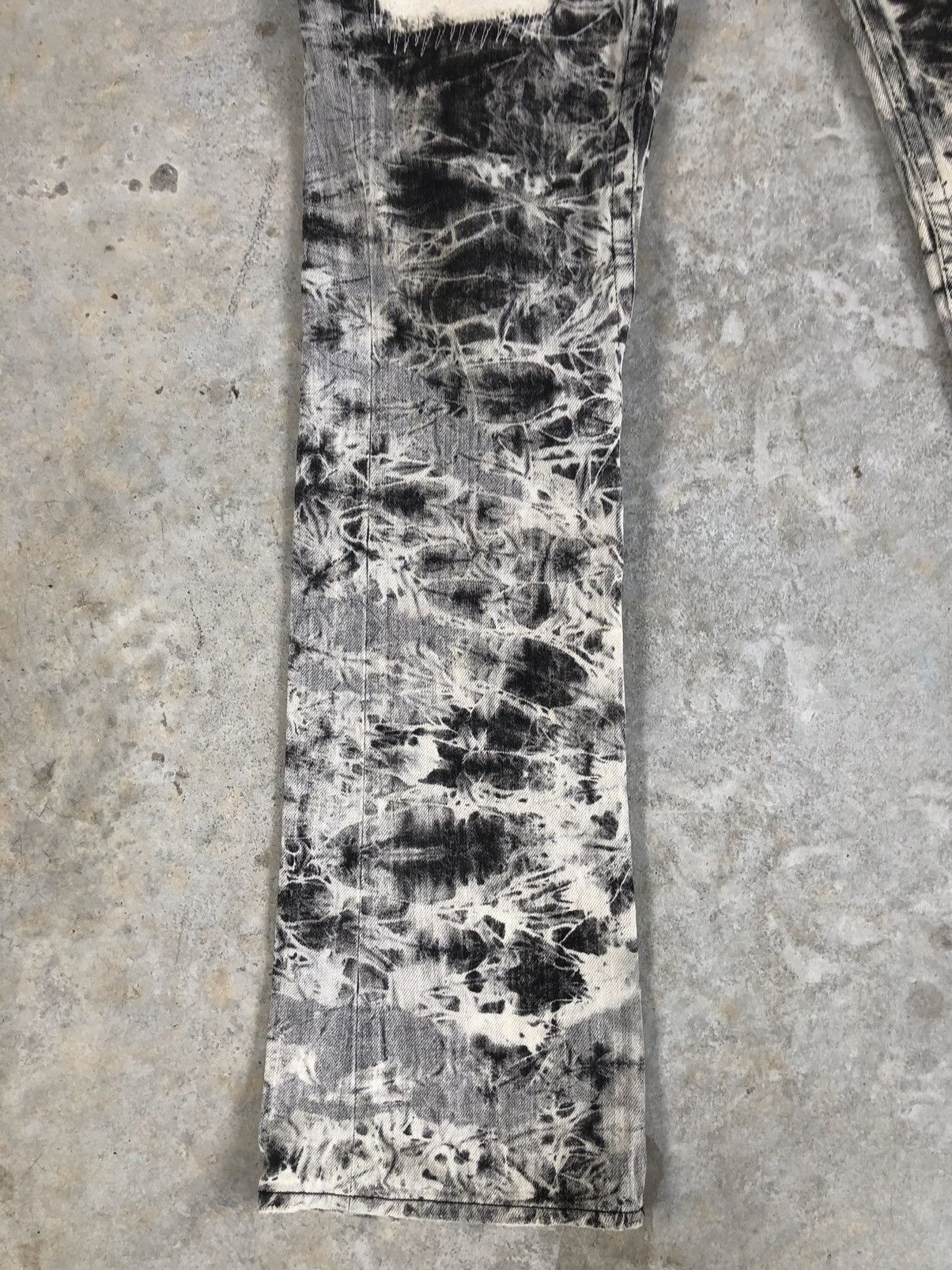 Japanese Brand × Vintage Varosh Acid Wash Denim Flared Jeans Patchwork Size US 30 / EU 46 - 2 Thumbnail