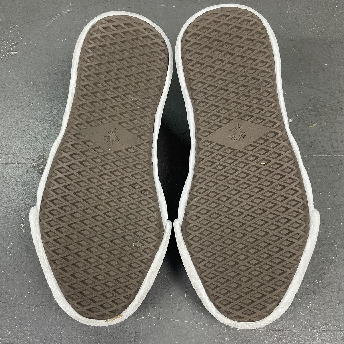Maison MIHARA YASUHIRO Maison Mihara Yasuhiro poggy’s Box OG Sole Sneakers Size US 7.5 / EU 40-41 - 7 Thumbnail