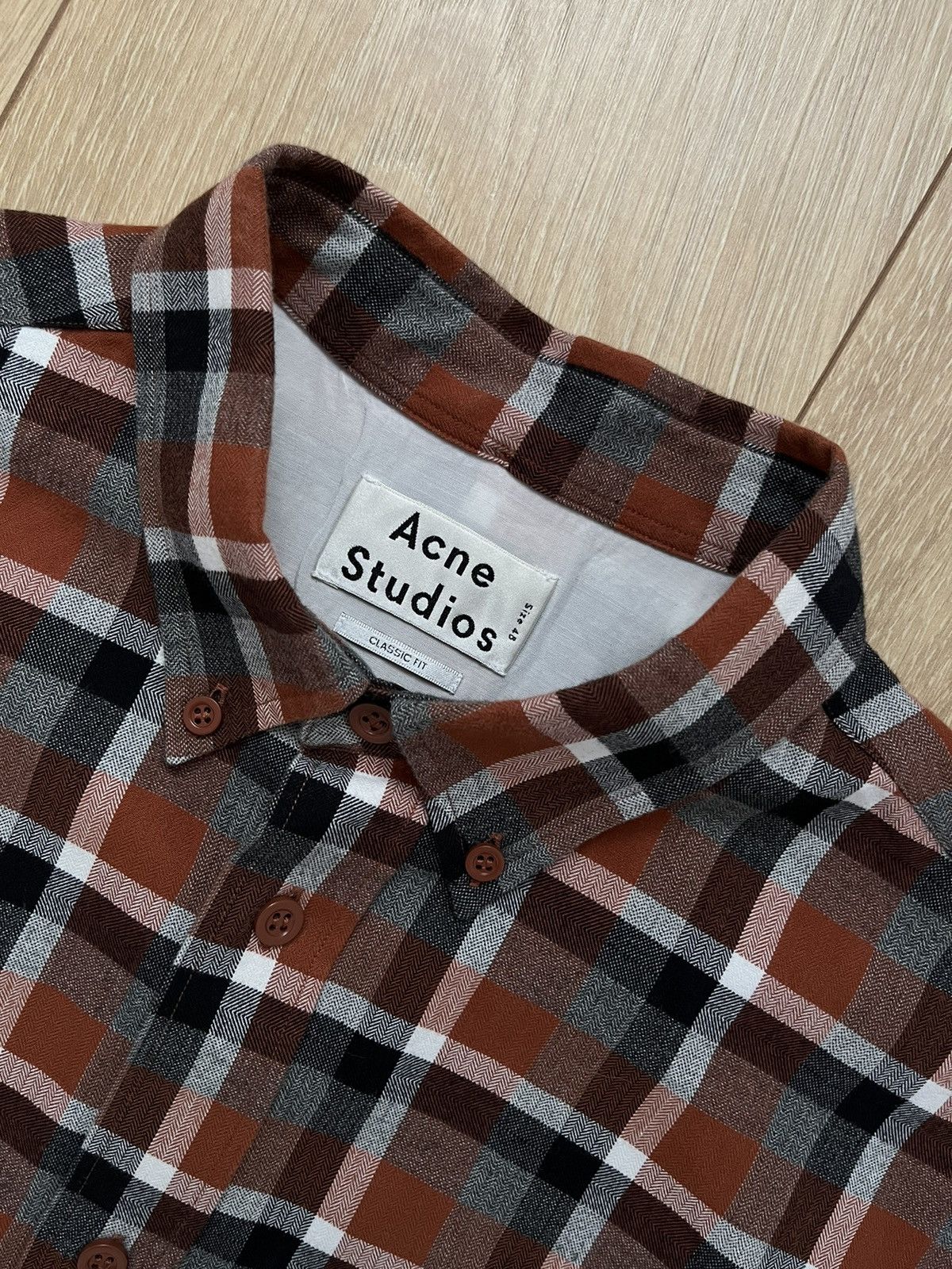 Acne Studios Acne Studios ISHERWOOD TAR Longsleeve Button Shirt - Size M Size US M / EU 48-50 / 2 - 2 Thumbnail