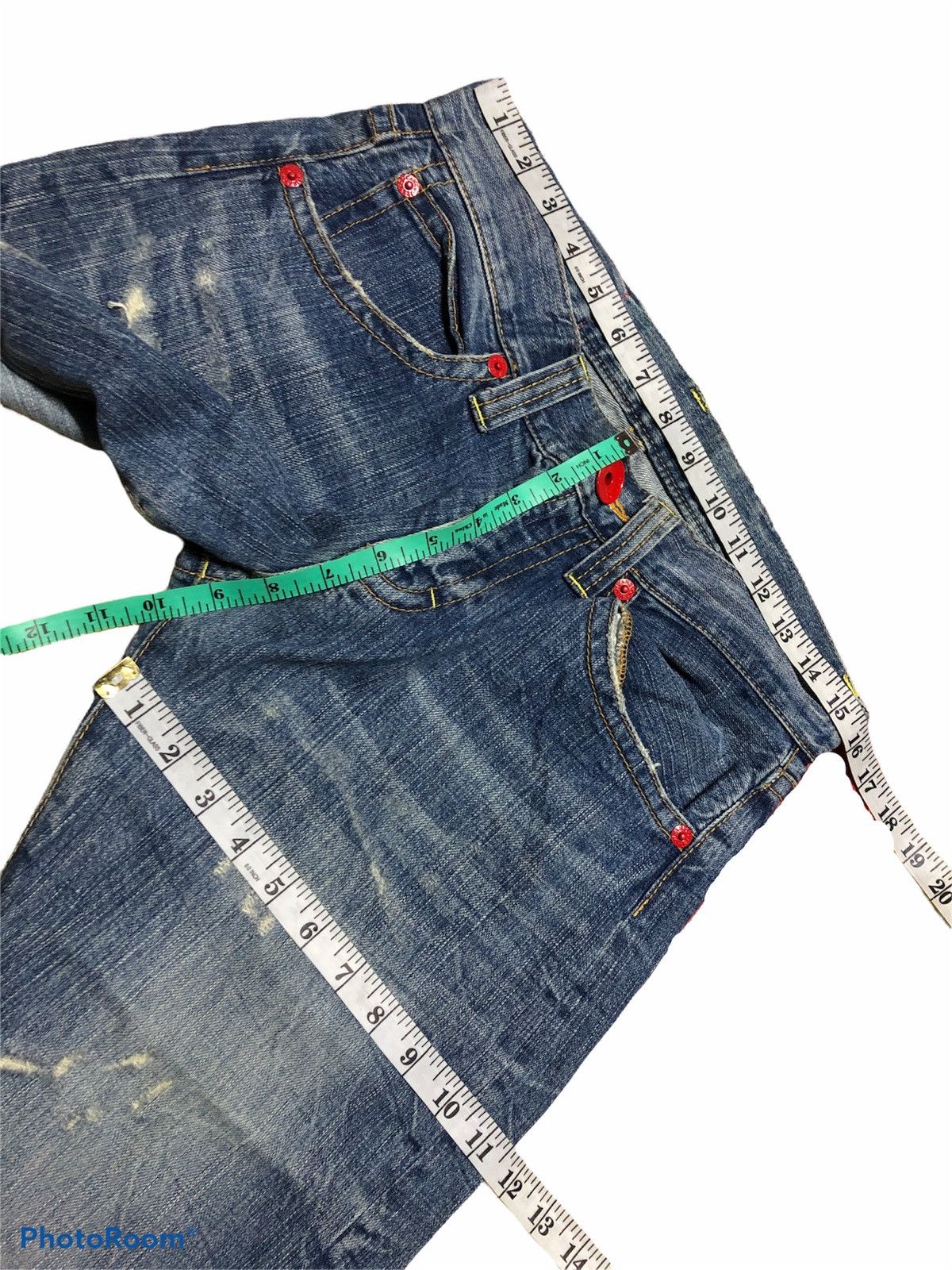 Japanese Brand CO&LU DISTRESSED SPELL OUT DENIM Size US 32 / EU 48 - 6 Thumbnail