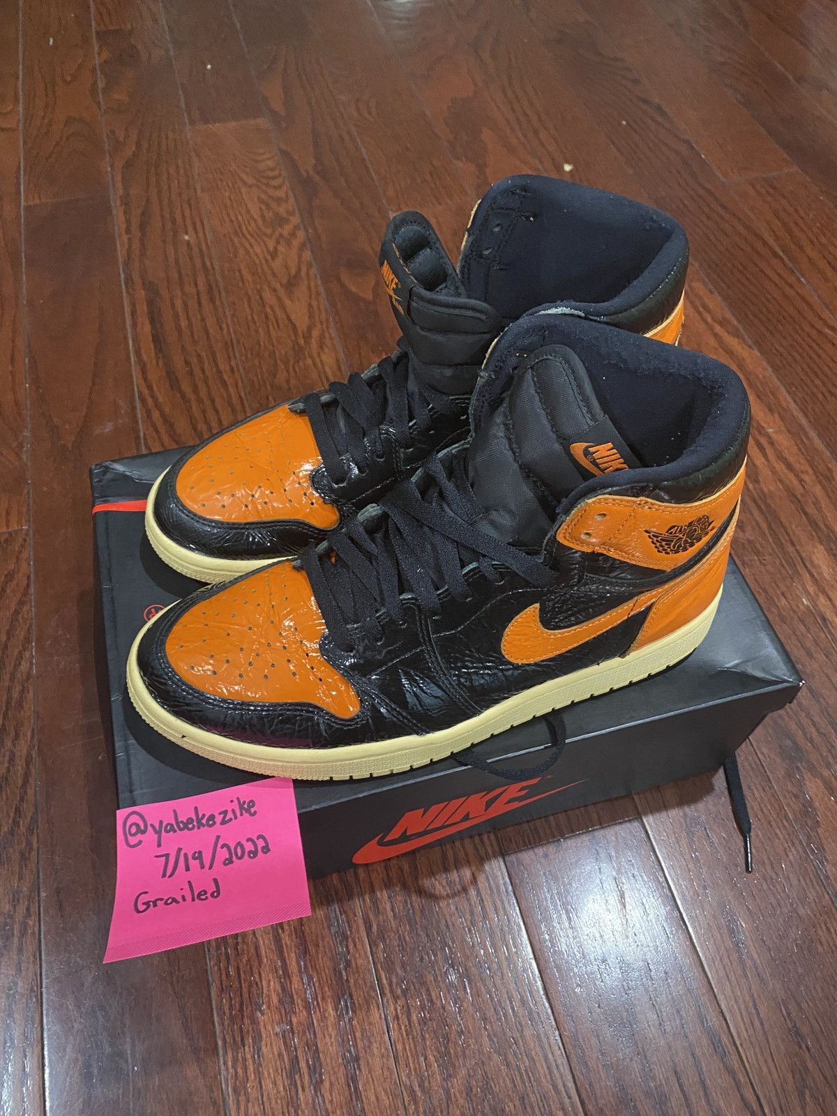 Jordan Brand × Nike Air Jordan 1 Retro High OG Shattered Backboard 3.0 2019 Size US 8.5 / EU 41-42 - 8 Thumbnail