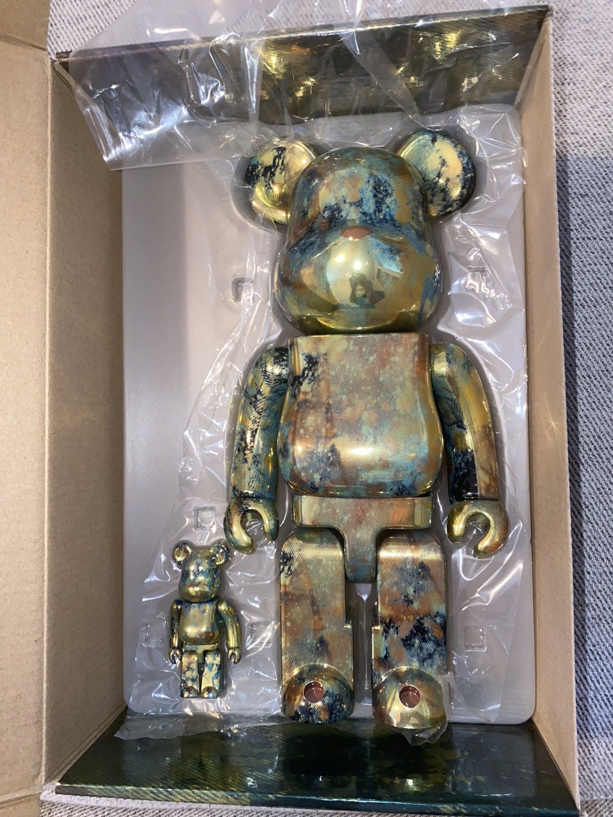 Medicom Bearbrick Bearbrick Pushead #5 Gold 100%&400% BE@RBRICK