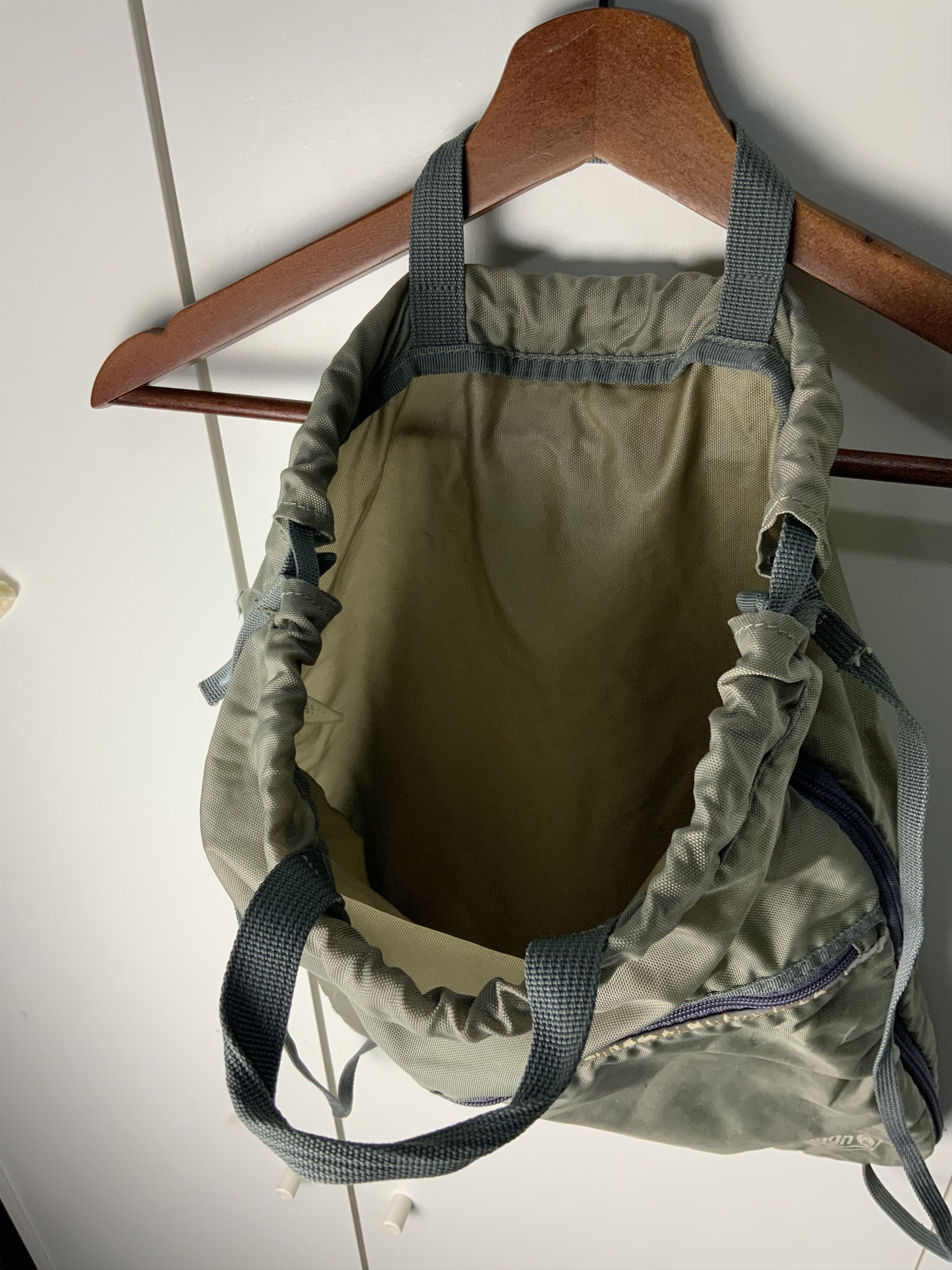 Coleman Coleman Portable 2 in 1 Outdoor Reversible Bagpack/Tote bag Size ONE SIZE - 11 Thumbnail