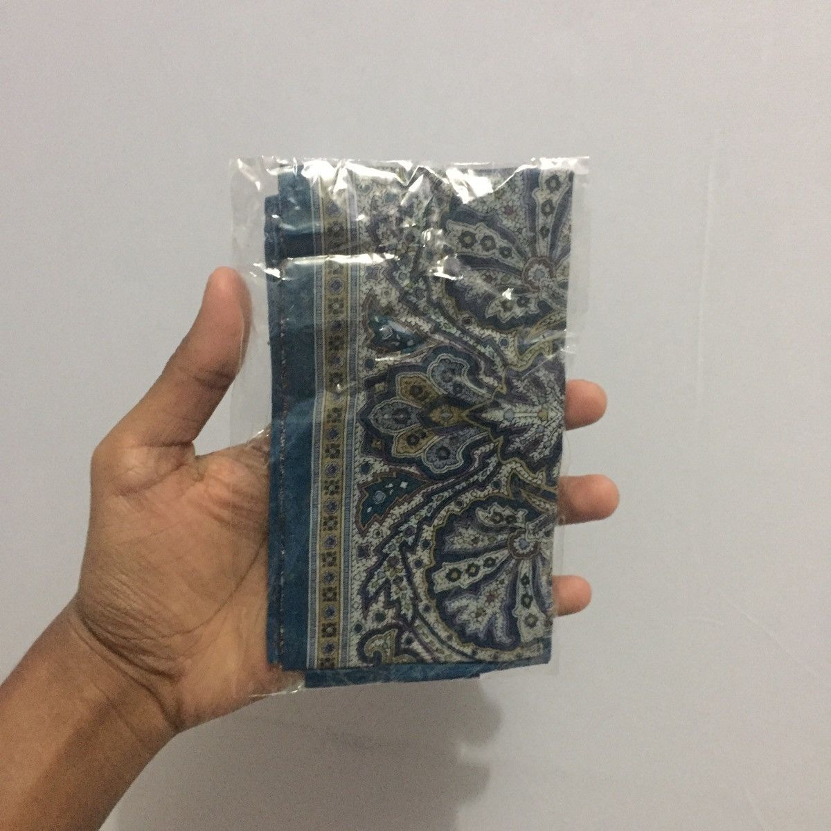 Lancel New Lancel Paris Handkerchief Size ONE SIZE - 2 Thumbnail