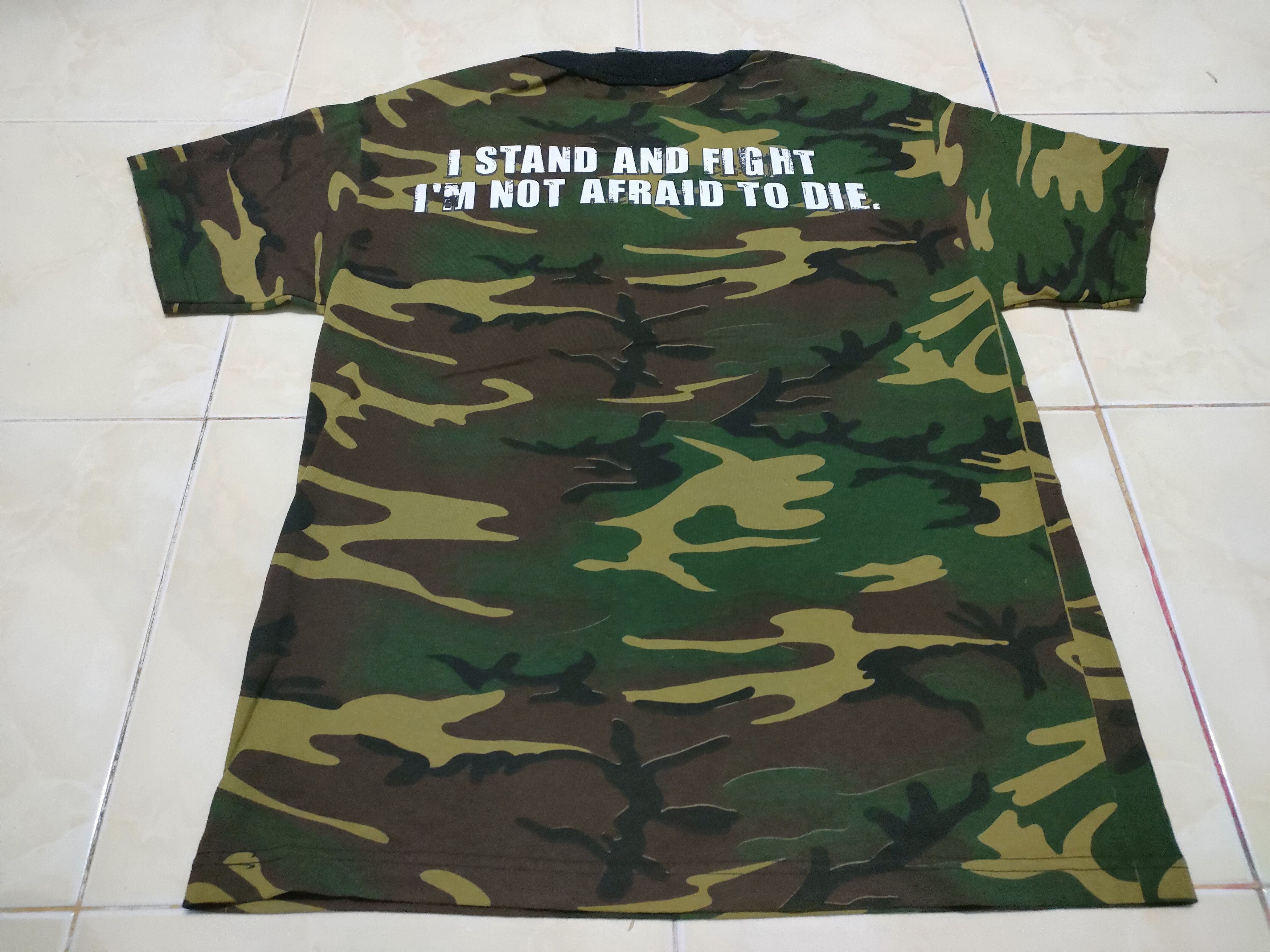 Band Tees × Vintage Vintage Disturbed Music Band Rock Camo Tees Size US M / EU 48-50 / 2 - 4 Thumbnail