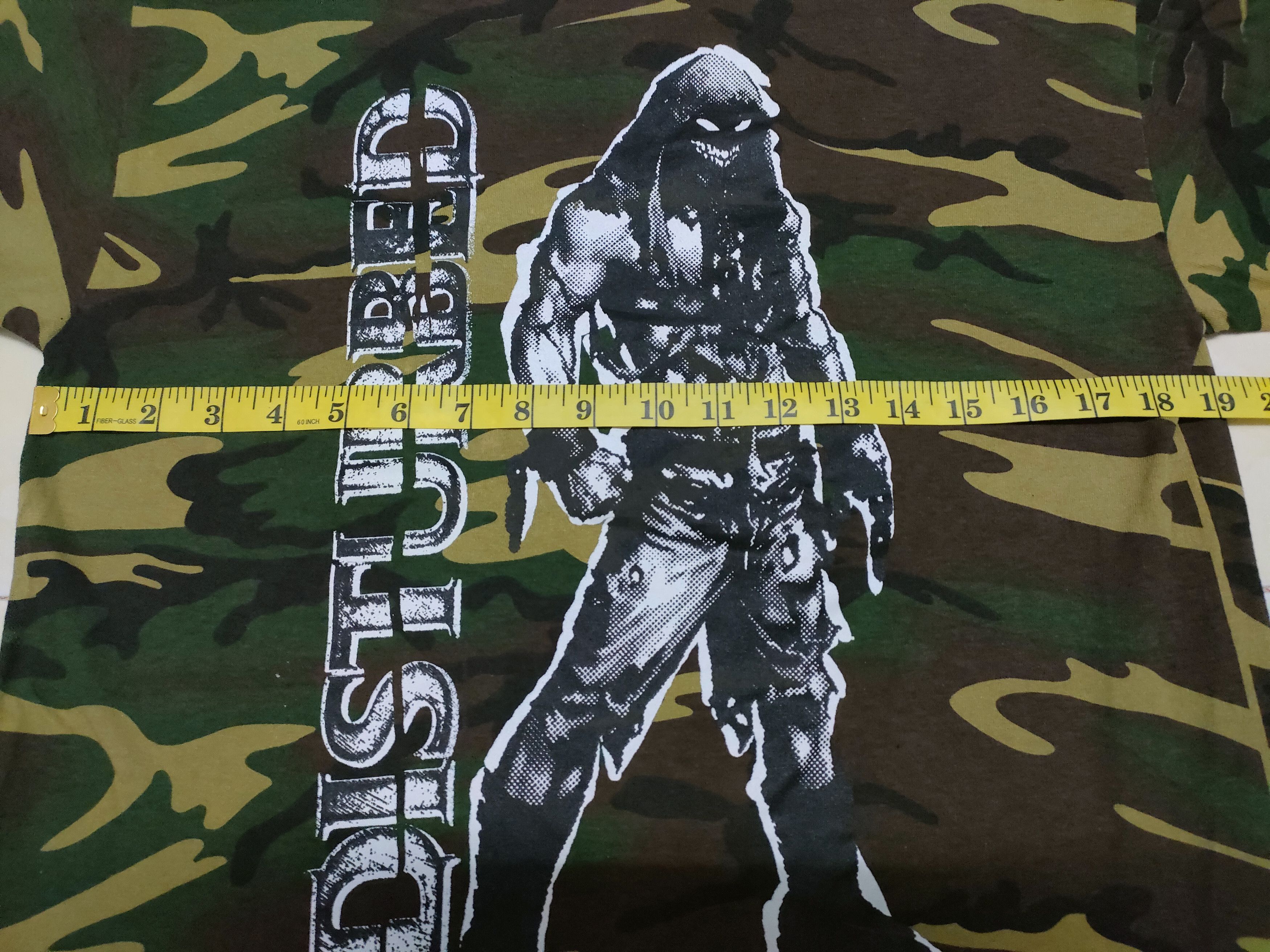 Band Tees × Vintage Vintage Disturbed Music Band Rock Camo Tees Size US M / EU 48-50 / 2 - 8 Thumbnail