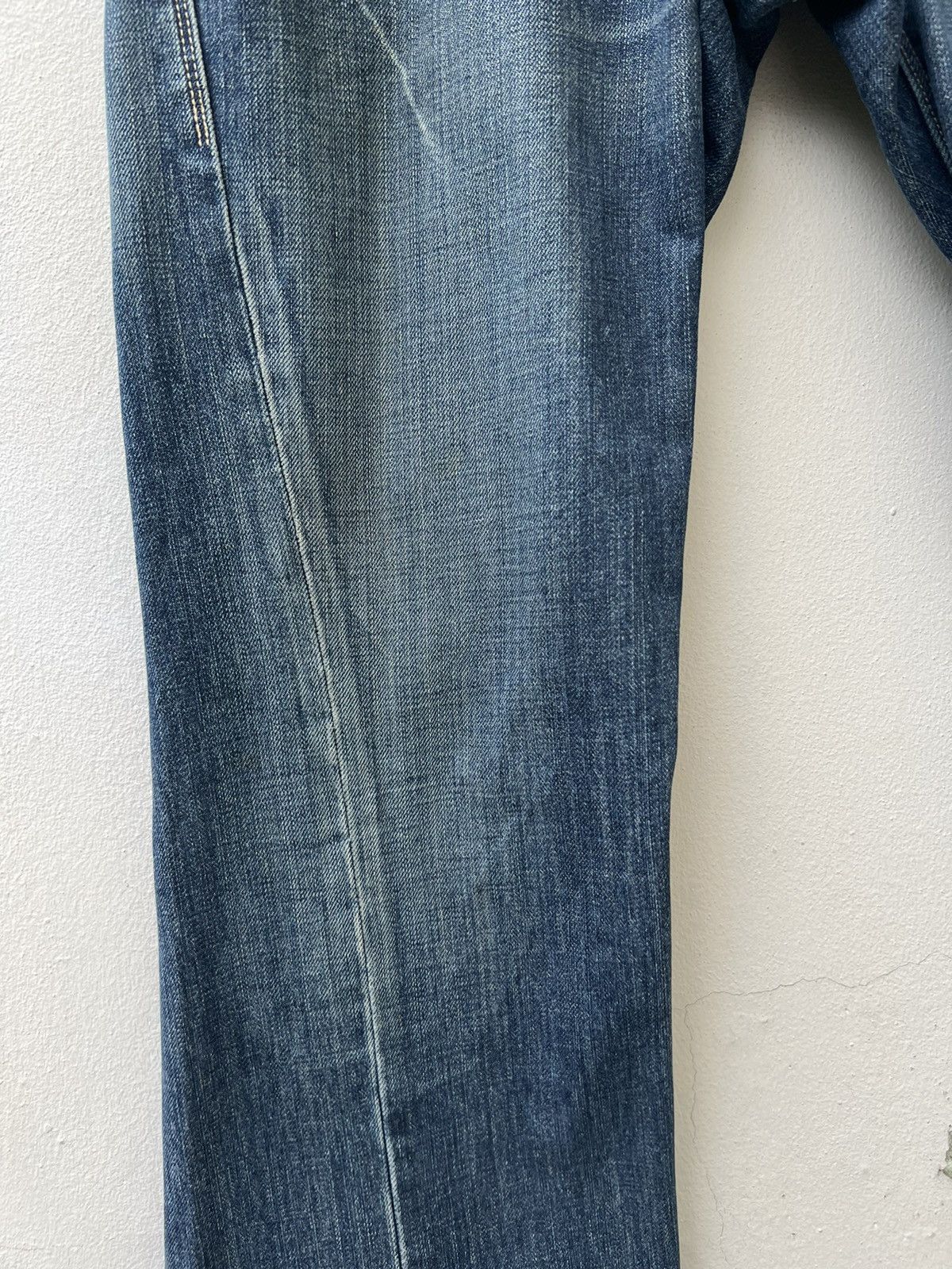 Levi's Vintage 2002 Levi’s Engineered Fade Denim Flare Jeans Size US 31 - 8 Thumbnail