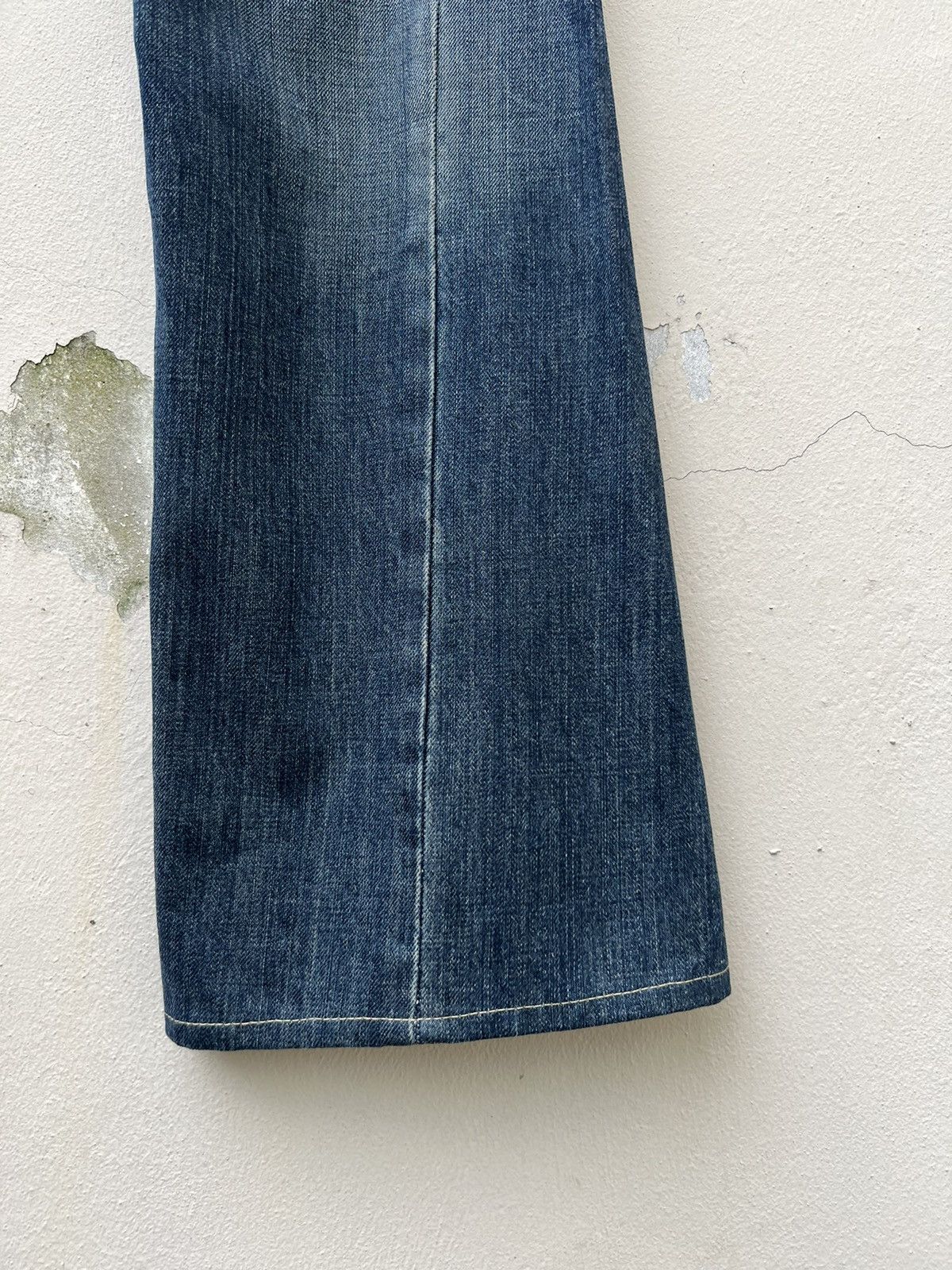 Levi's Vintage 2002 Levi’s Engineered Fade Denim Flare Jeans Size US 31 - 12 Thumbnail